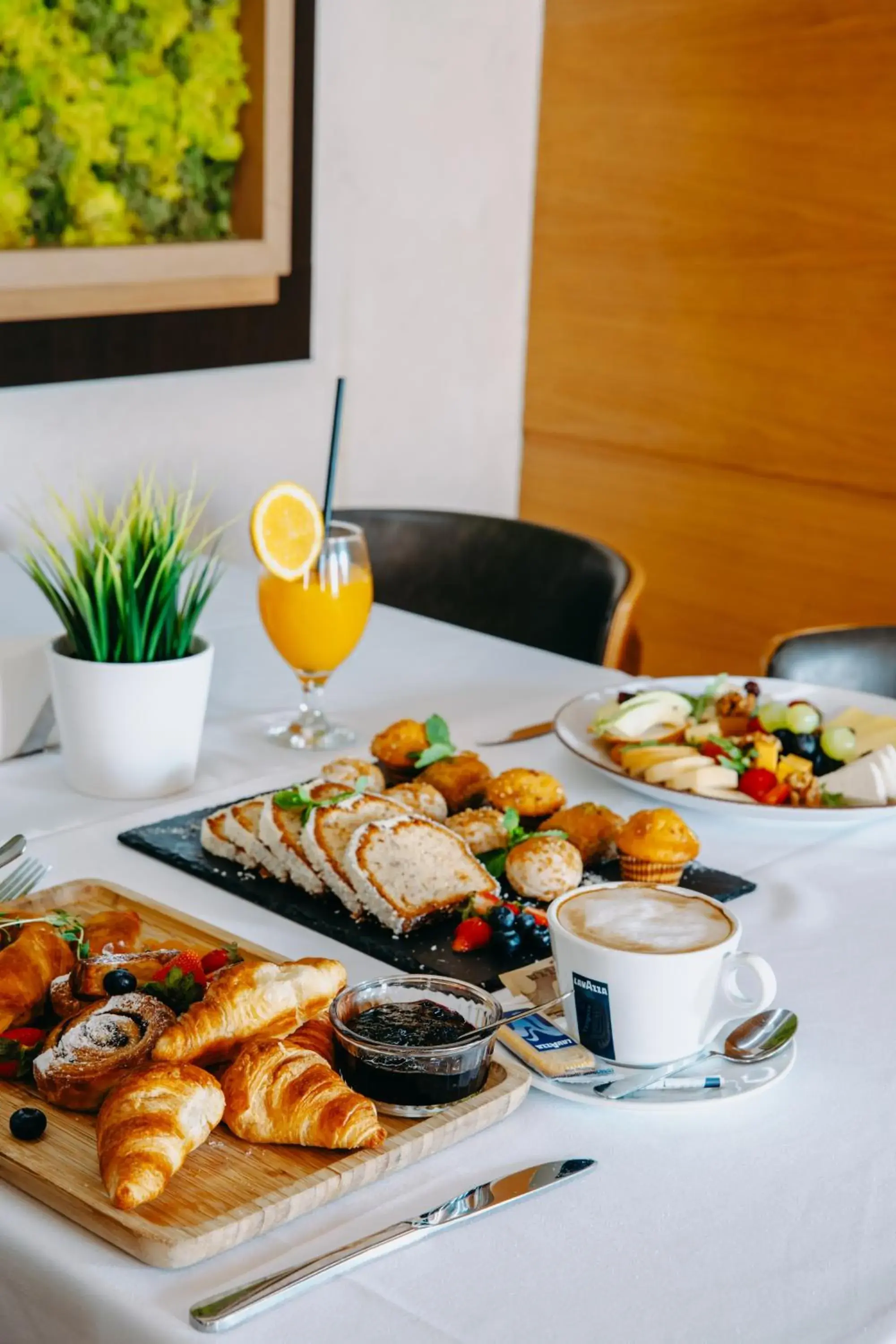 Restaurant/places to eat in Hotel ZOO Sofia Restaurant/places to eat in Hotel ZOO Sofia