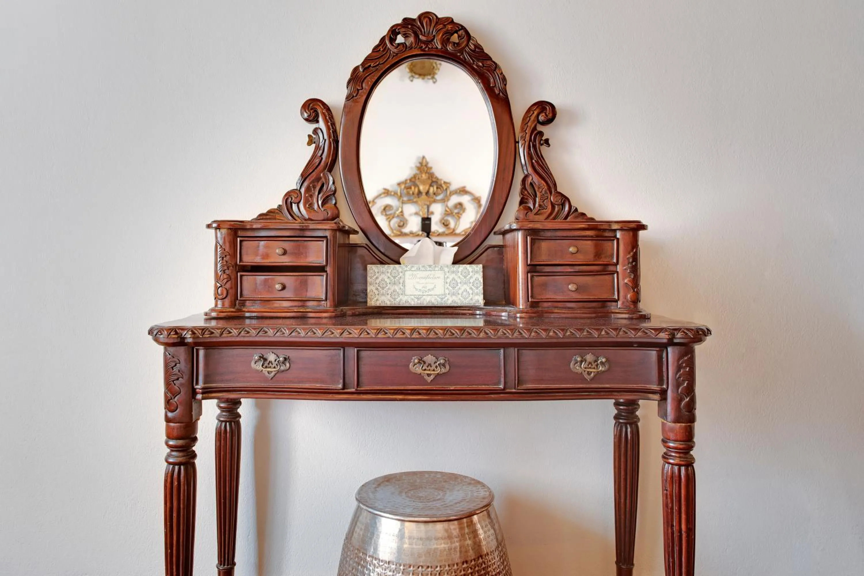 Decorative detail in ARCHONTARIKI Historic Boutique Hotel