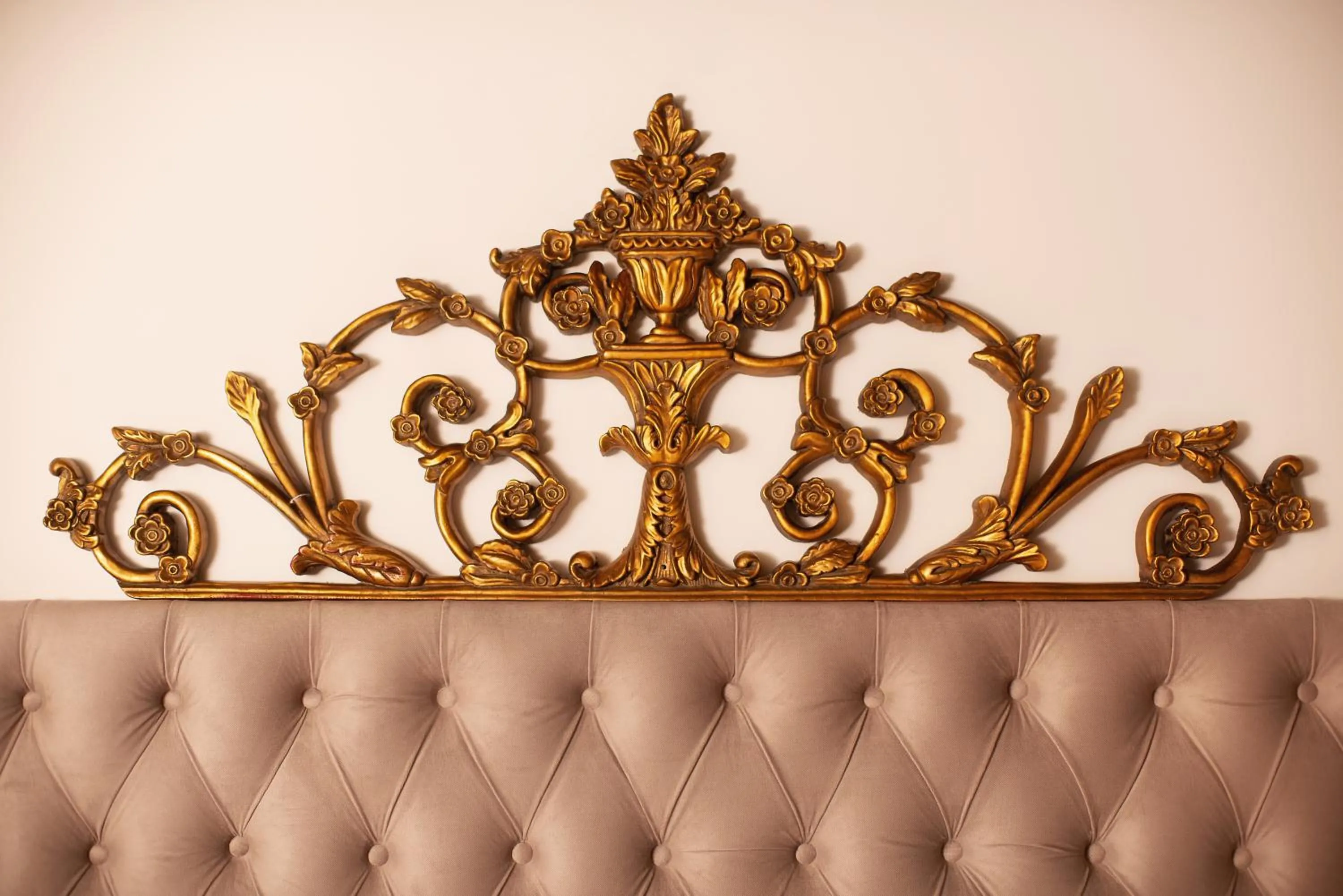 Decorative detail in ARCHONTARIKI Historic Boutique Hotel