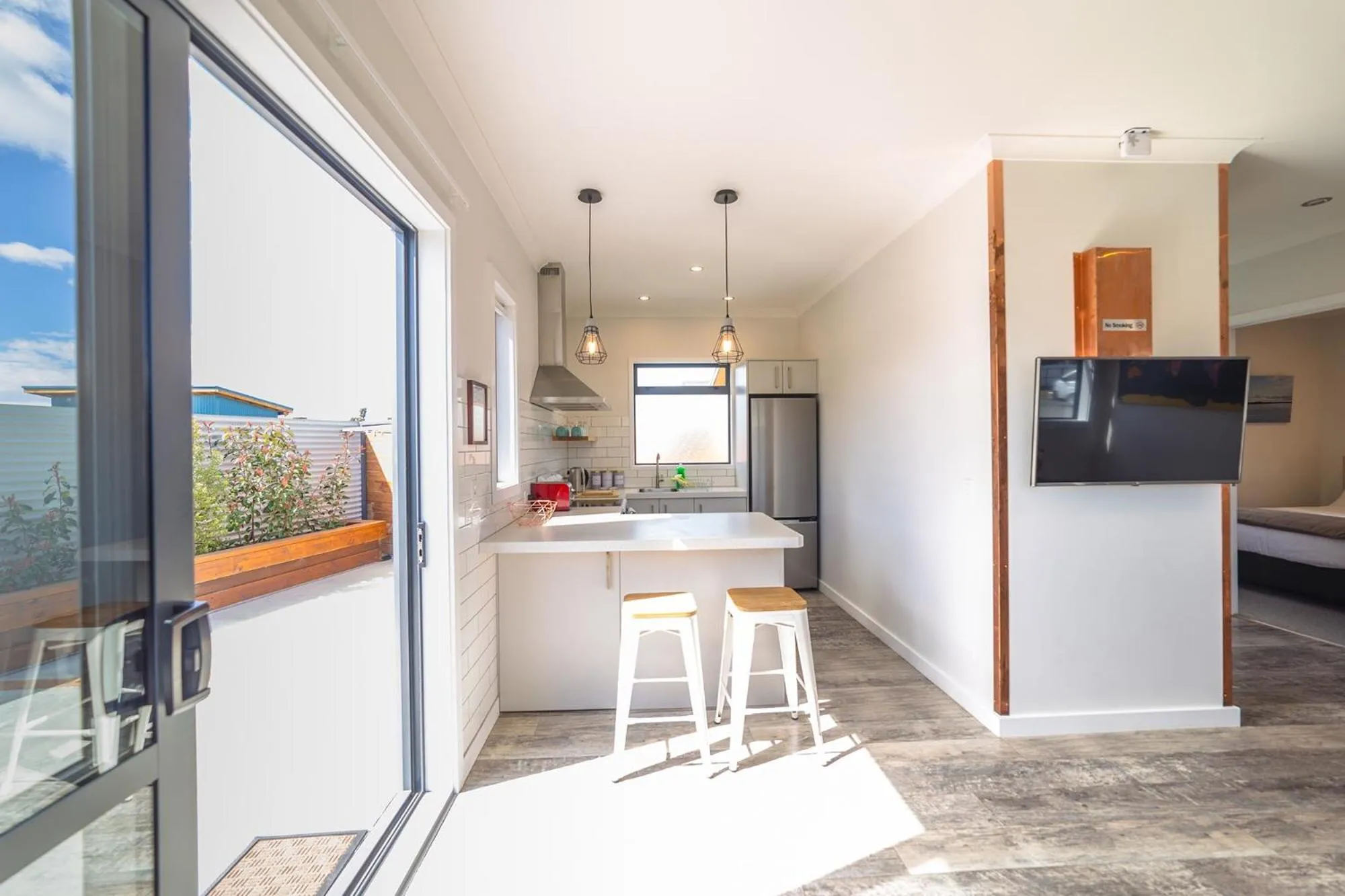 Kitchen or kitchenette in Twizel Cottages