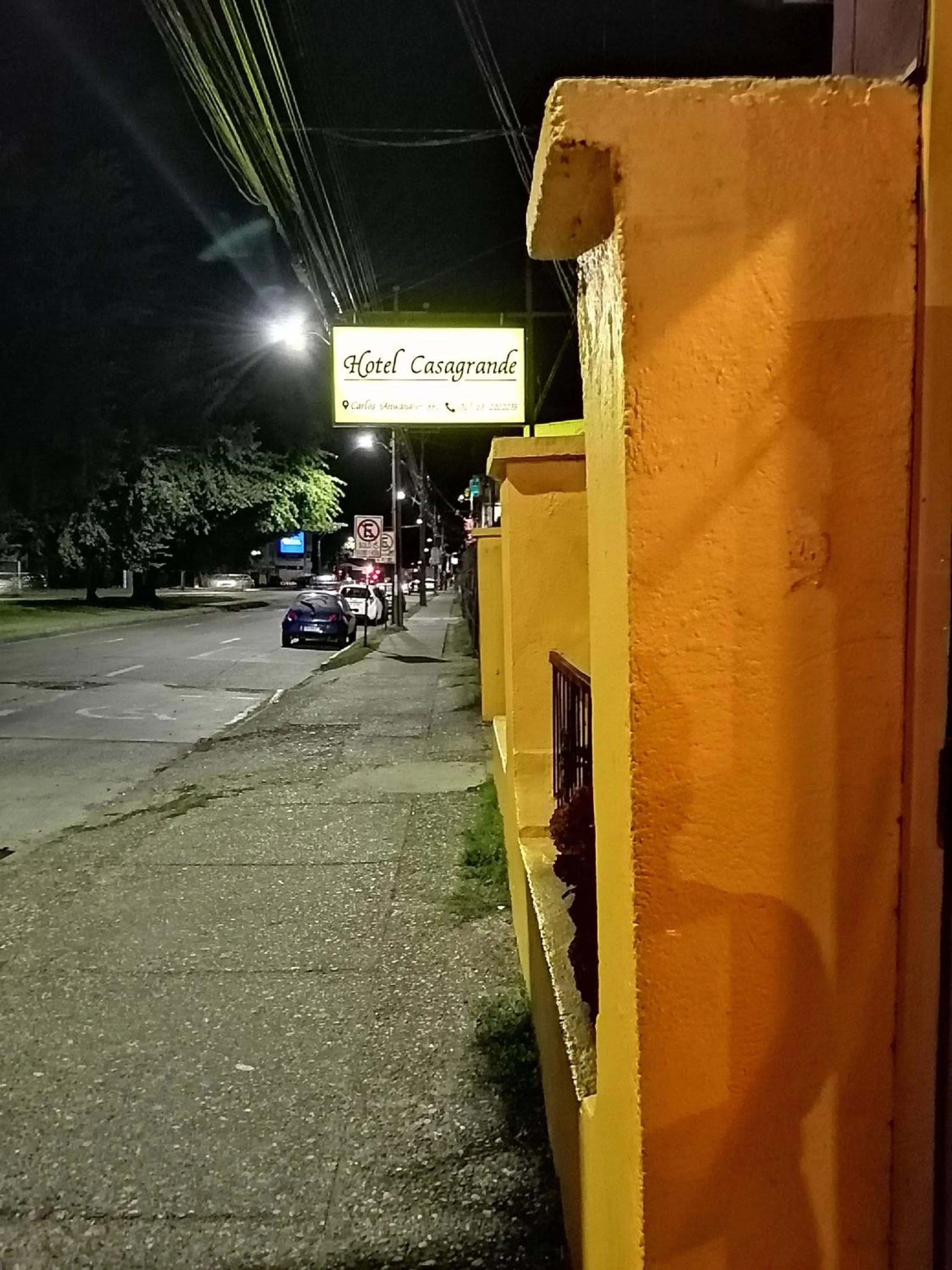 HOTEL CASAGRANDE con estacionamiento EXCLUSIVO y estamos a 50 MTS del Terminal de Buses