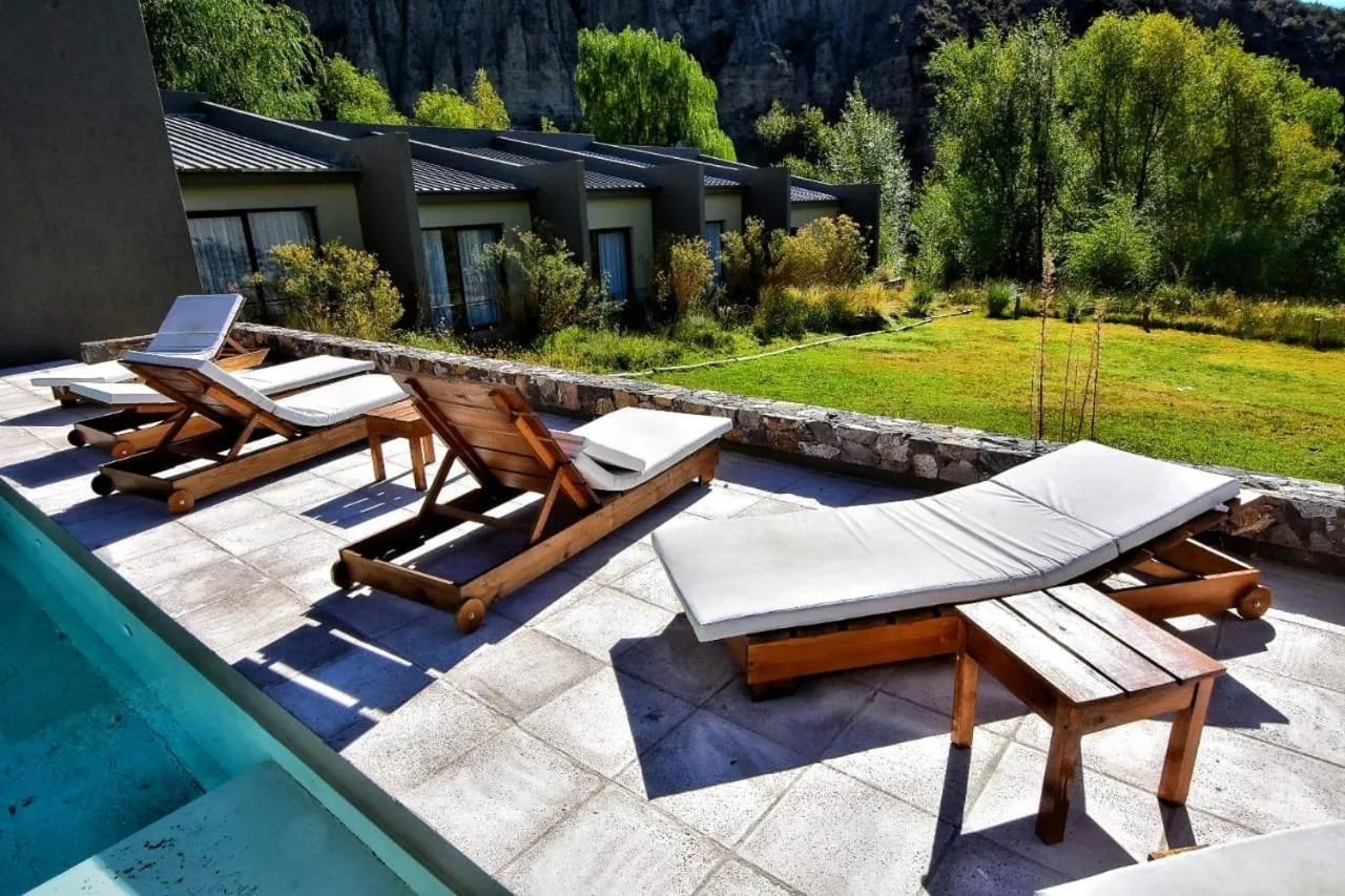 Swimming pool in Posada del Blanco