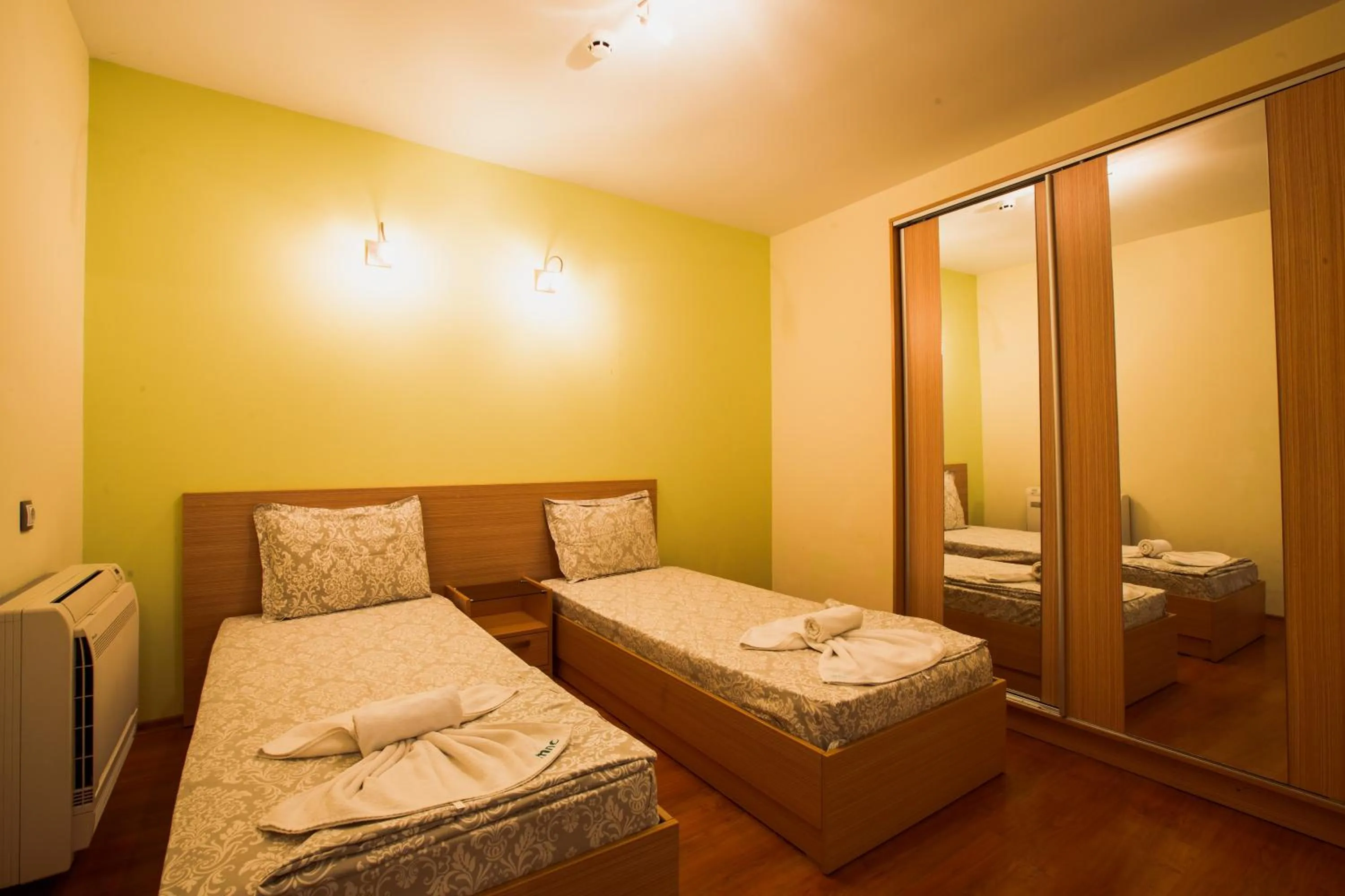 Bedroom, Bed in Aparthotel Marina Holiday Club - All Inclusive & Free Parking