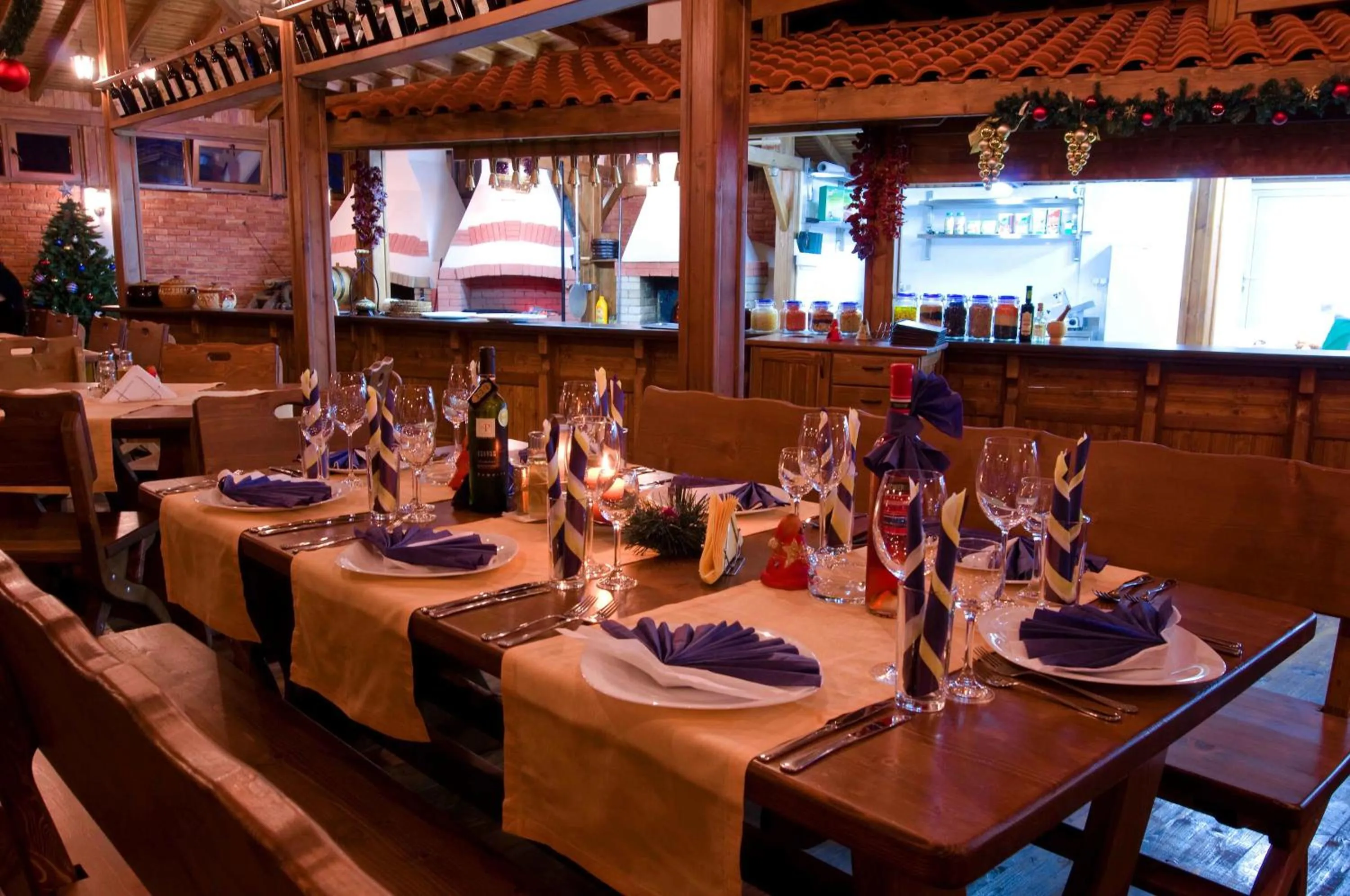 Restaurant/places to eat in Aparthotel Marina Holiday Club - All Inclusive & Free Parking