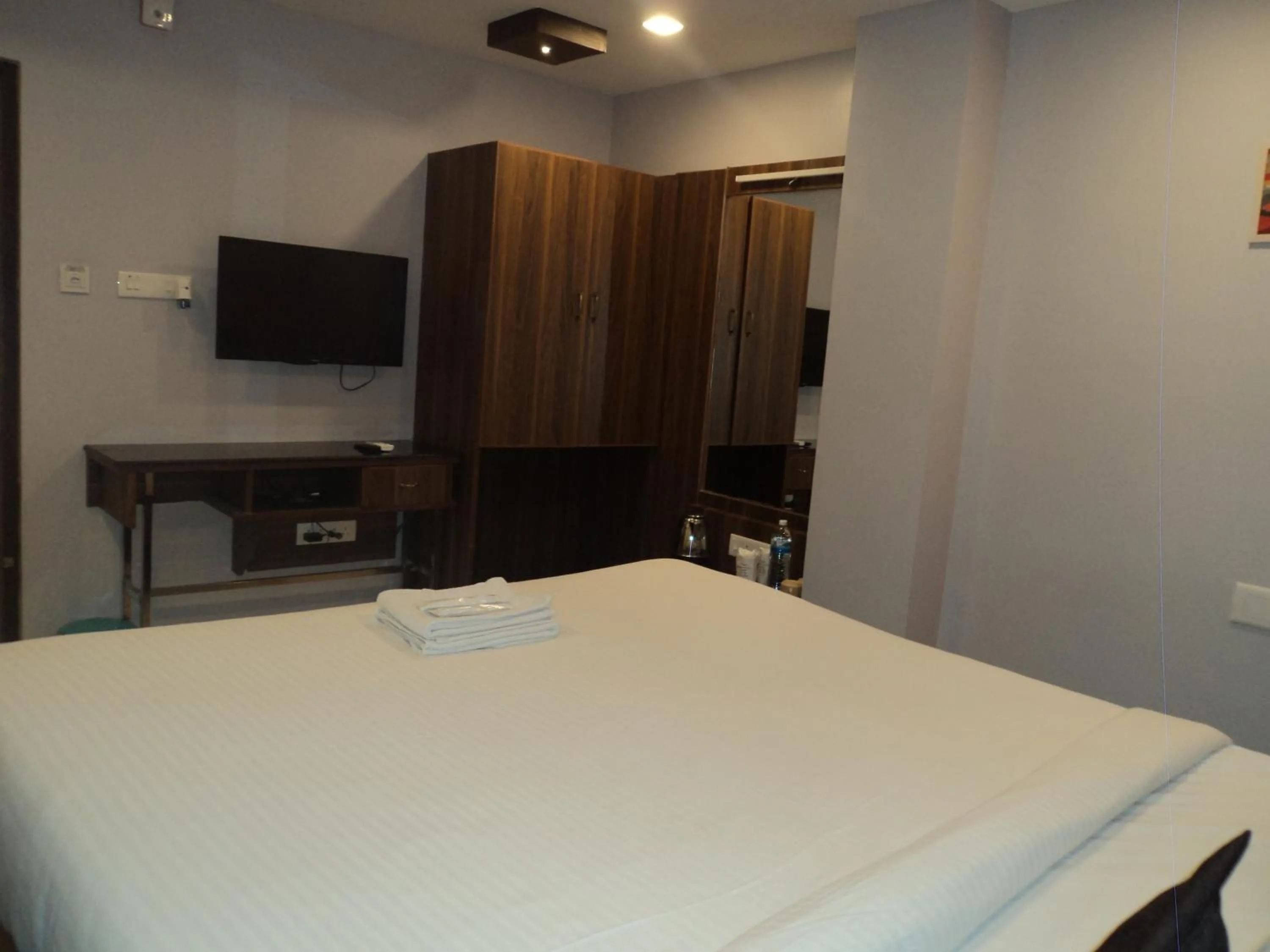 Bed in Mani's residency