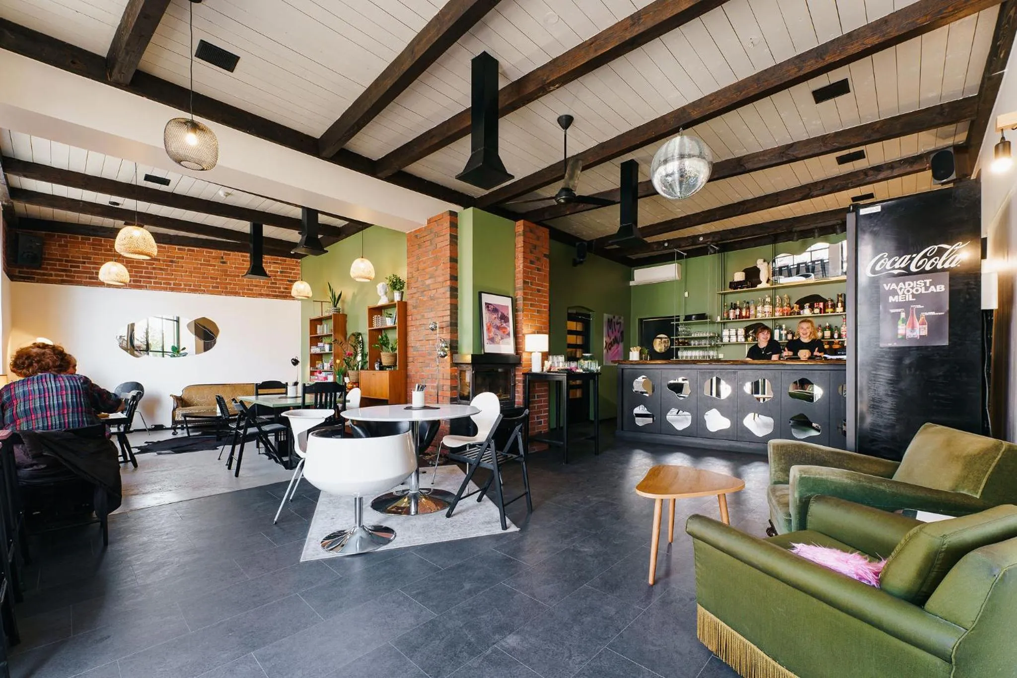 Restaurant/places to eat in Hermannuse Maja