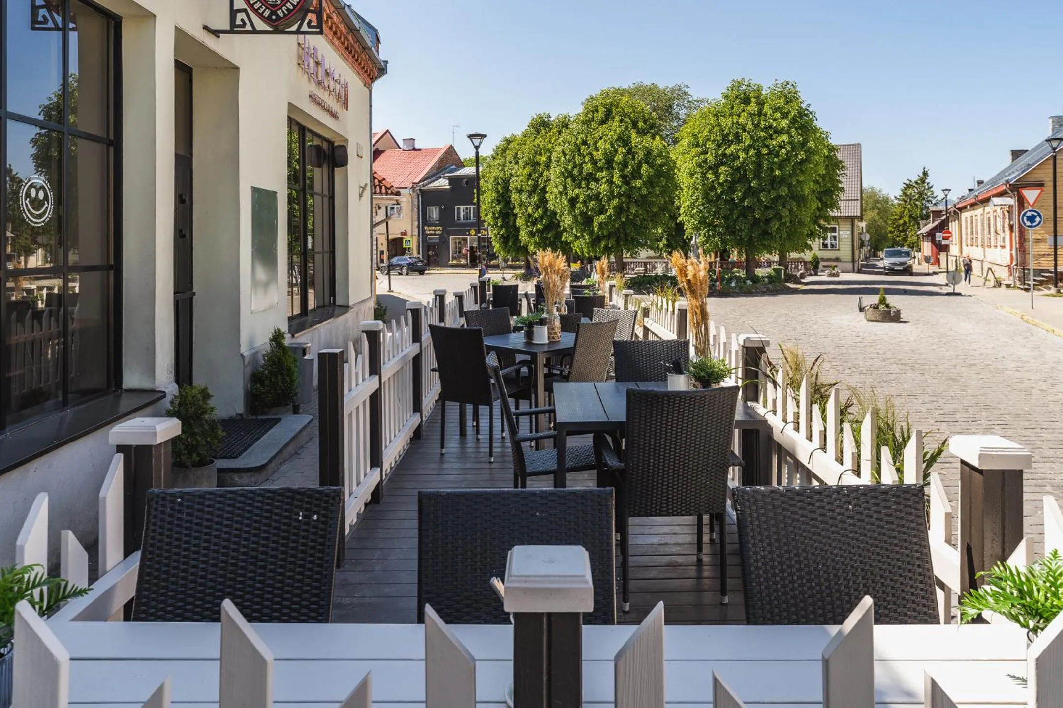Restaurant/places to eat in Hermannuse Maja