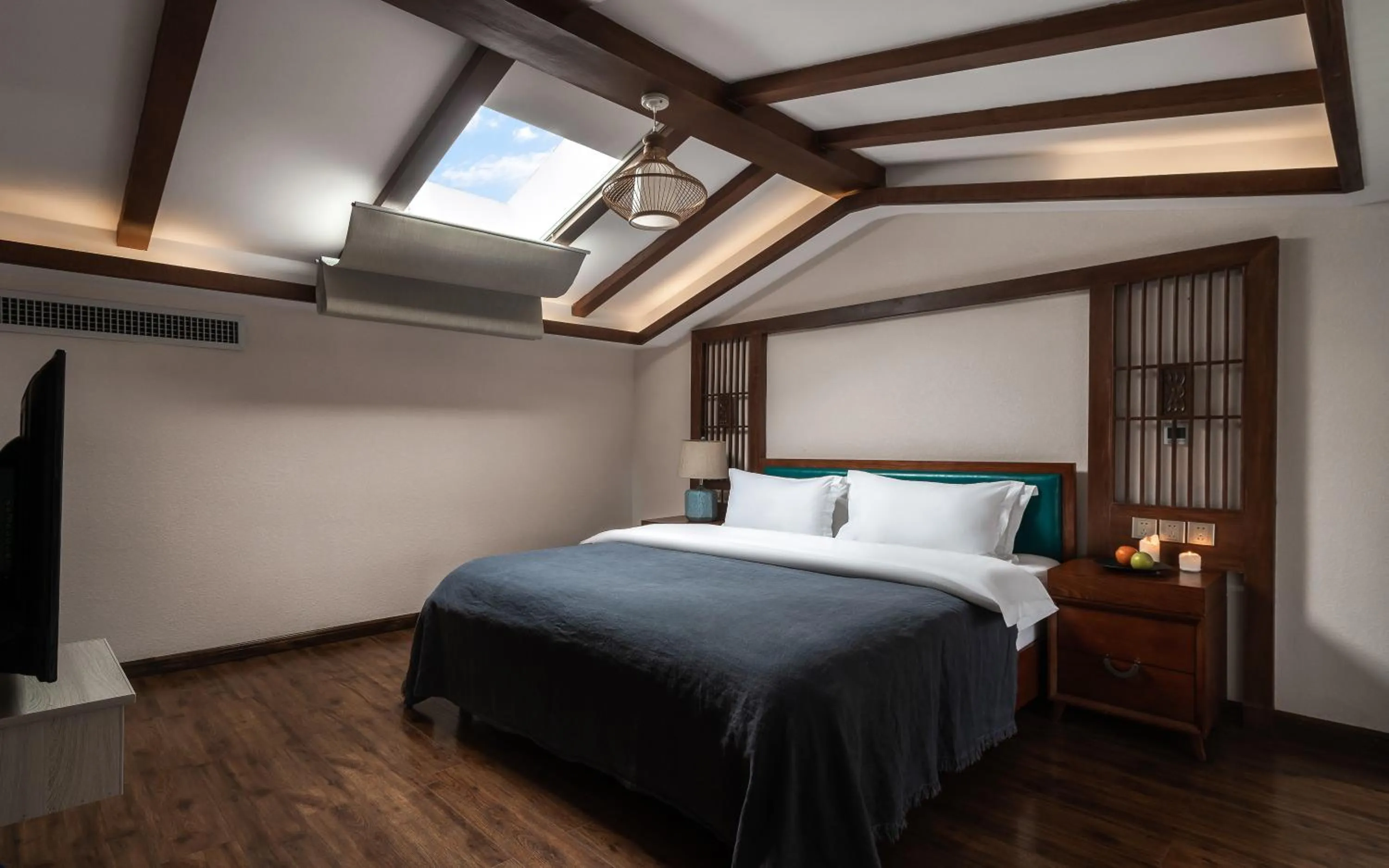 Bedroom, Bed in Lijiang Gemmer Hotel