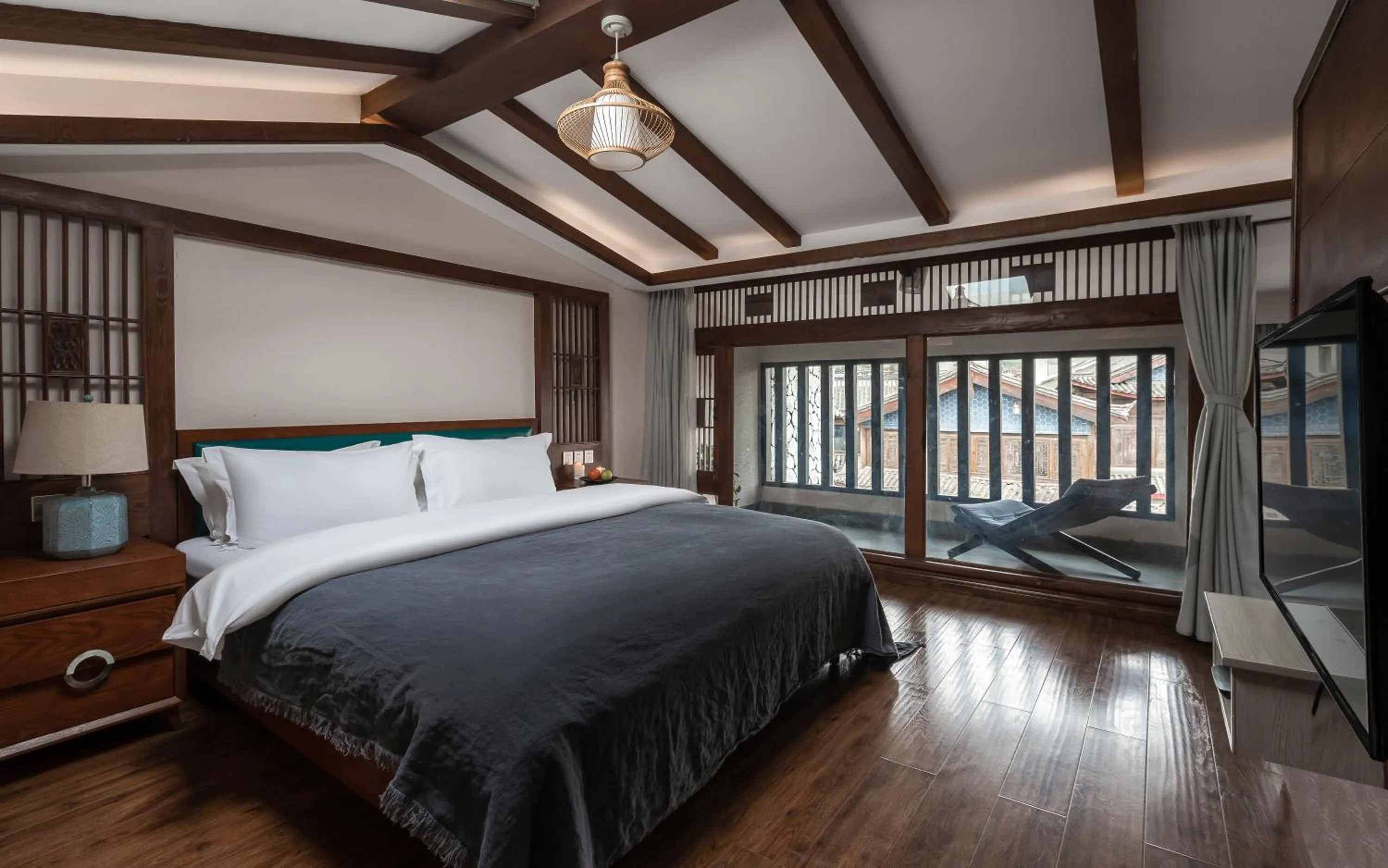 Bedroom, Bed in Lijiang Gemmer Hotel