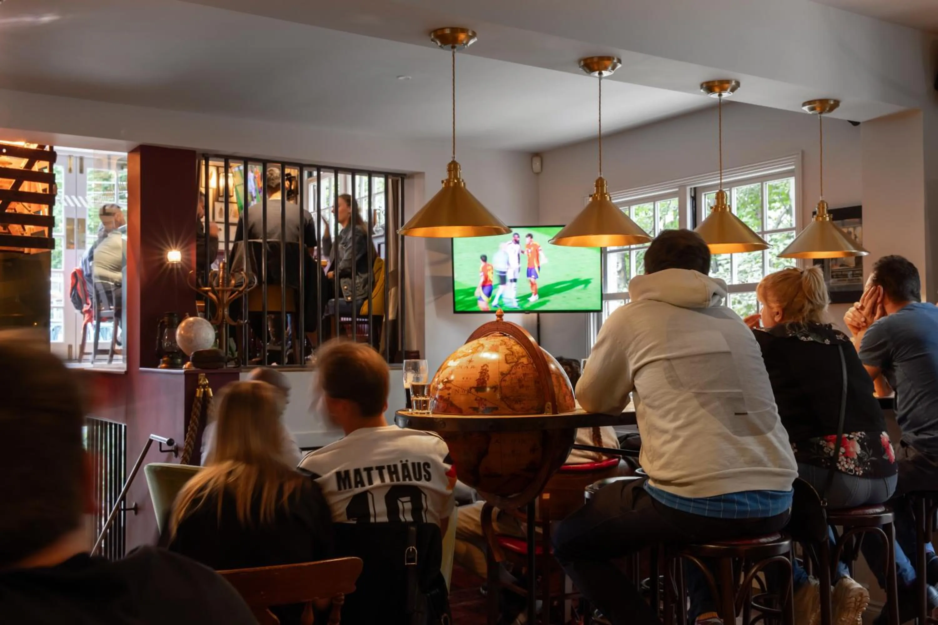 Lounge or bar in The Pilot Inn