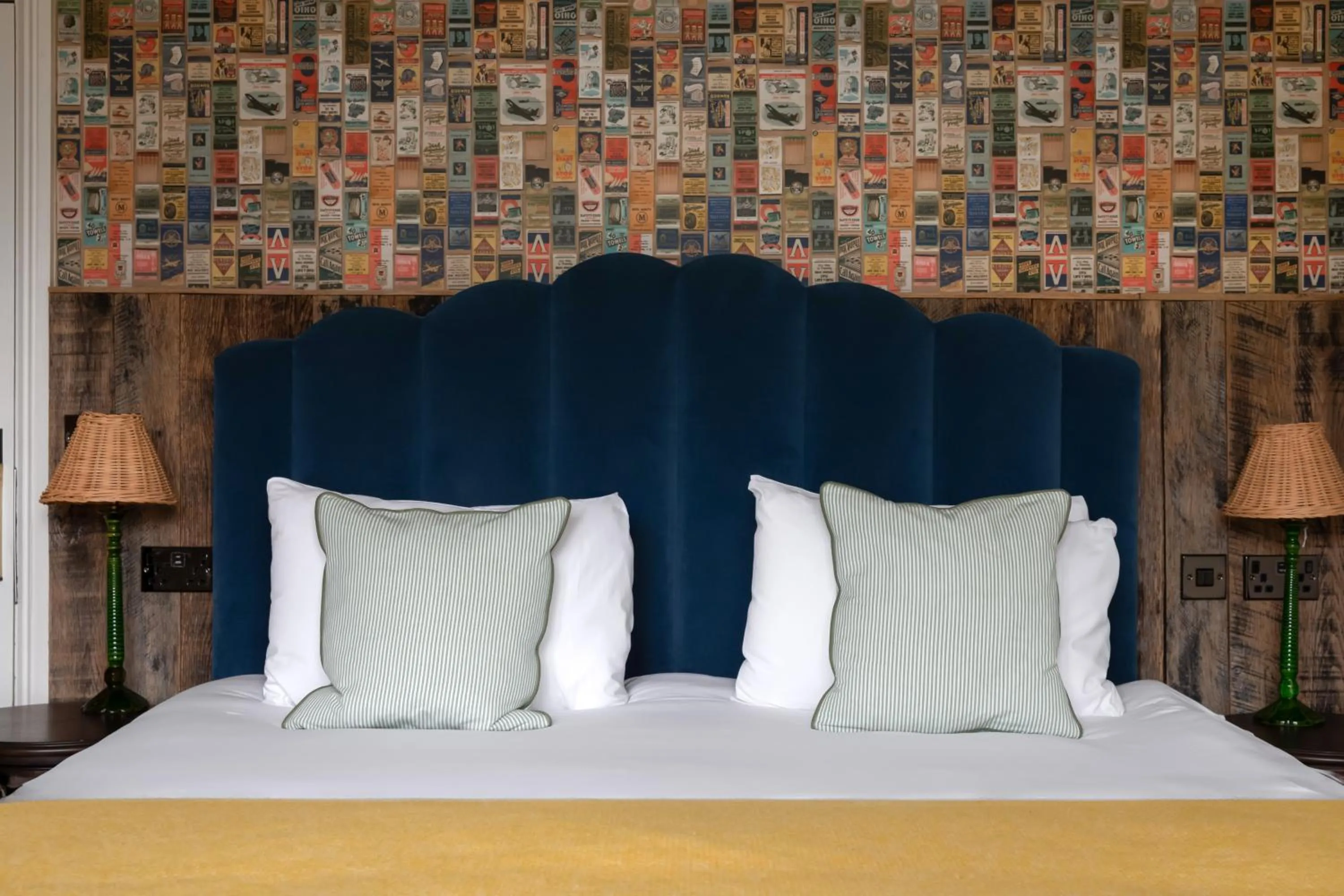 Bed in The Pilot Inn