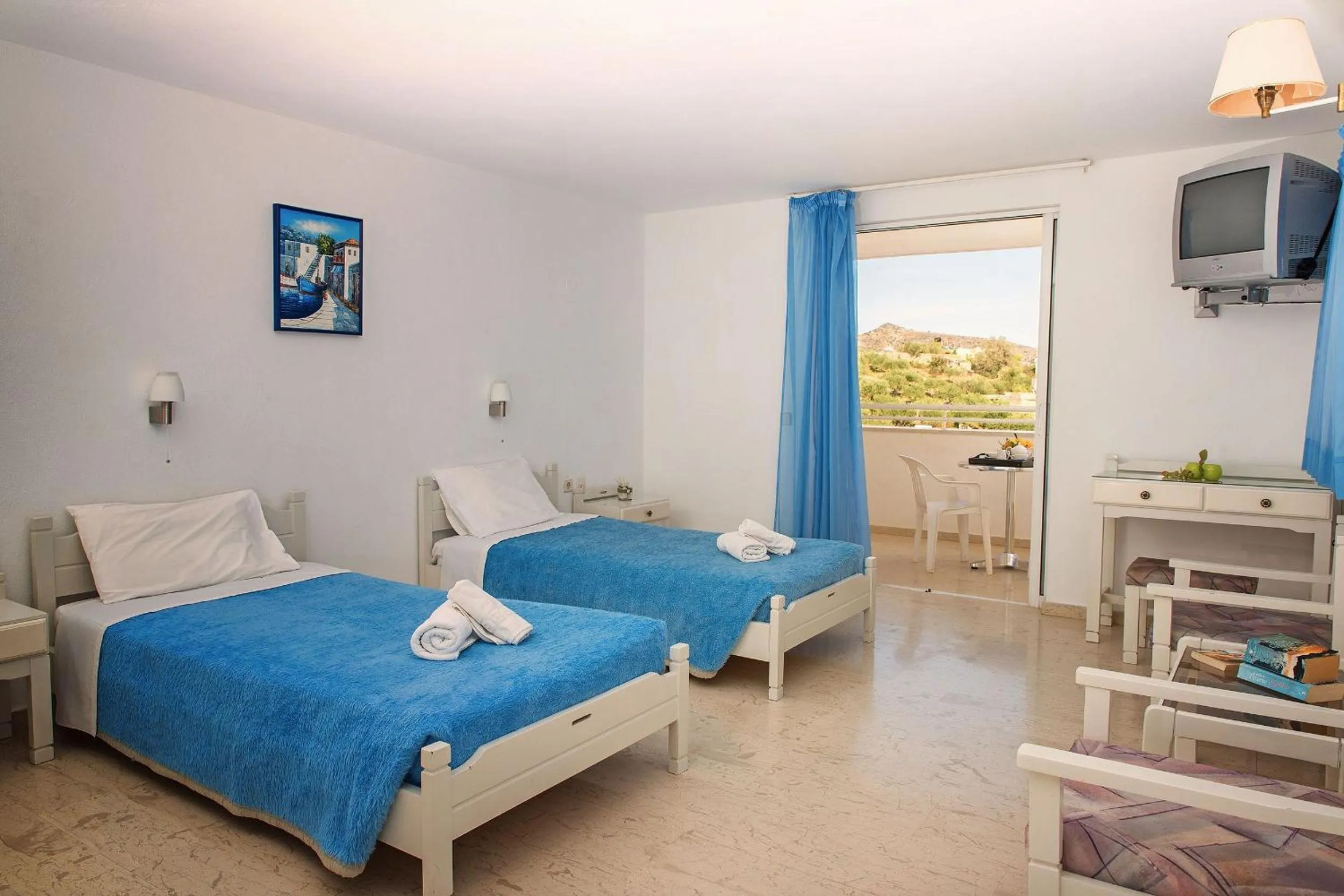 Bedroom in Primavera Paradise Apartments