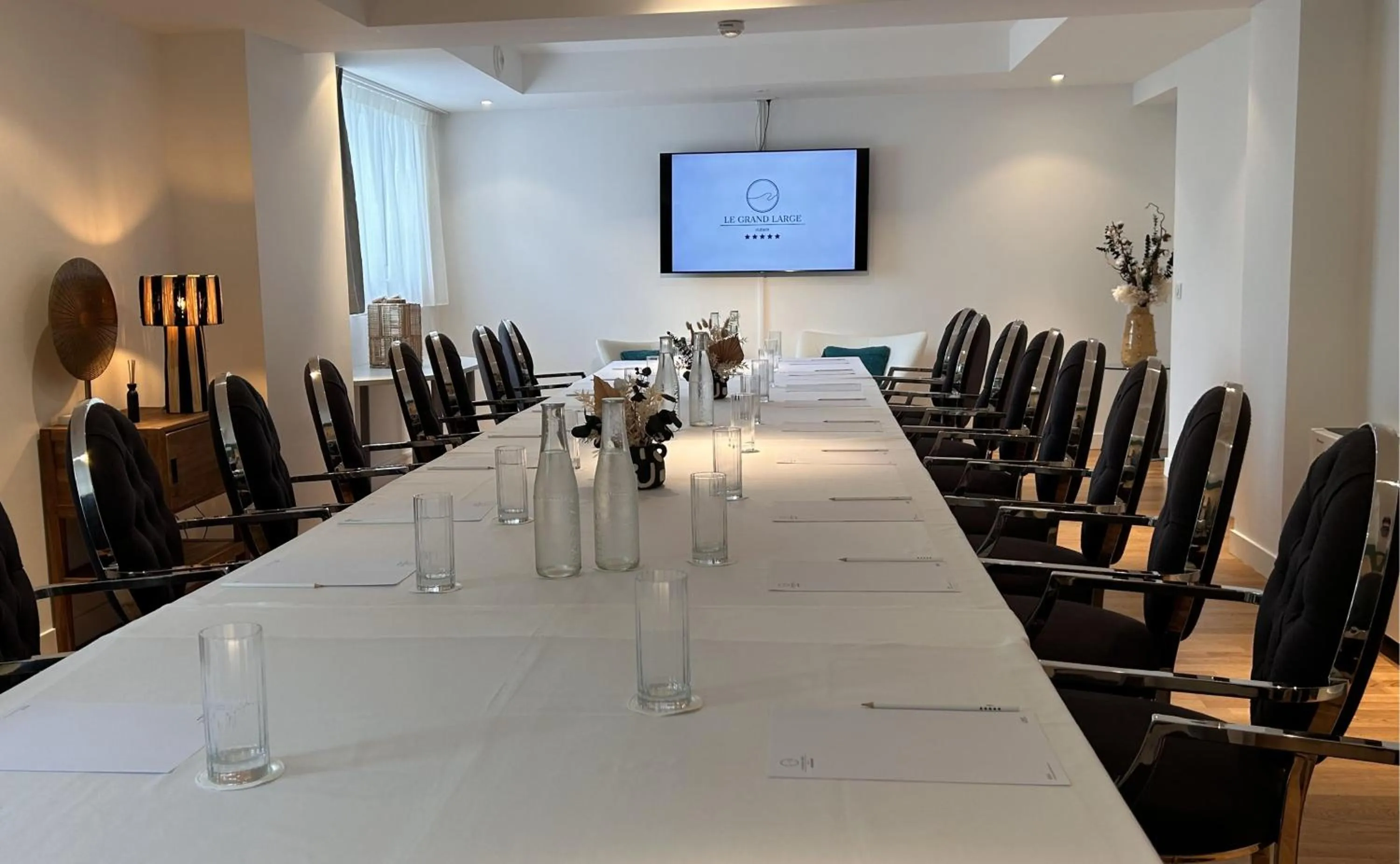 Property building in Hôtel & Spa Le Grand Large