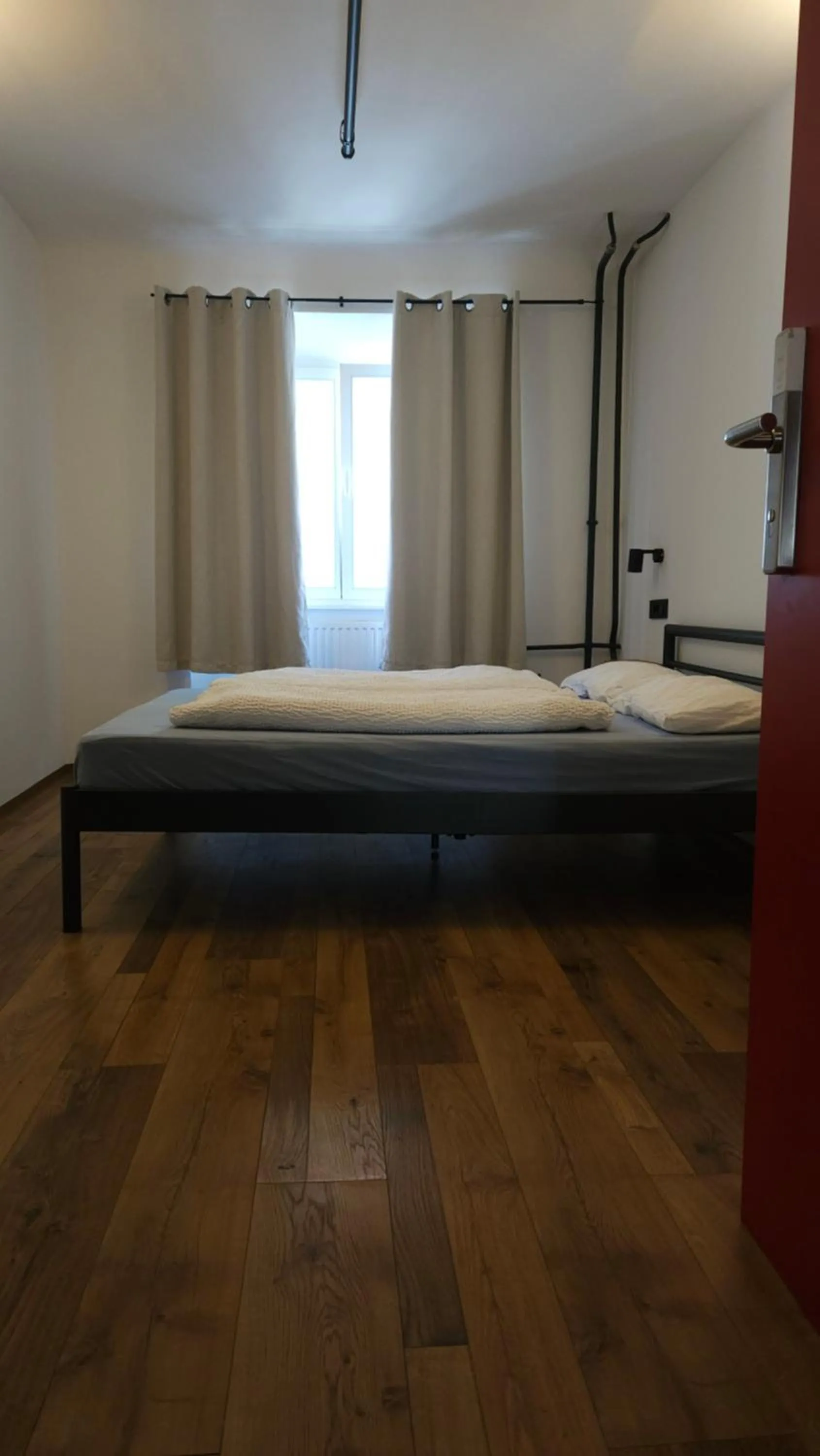 Double Room in AdHoc Hostel