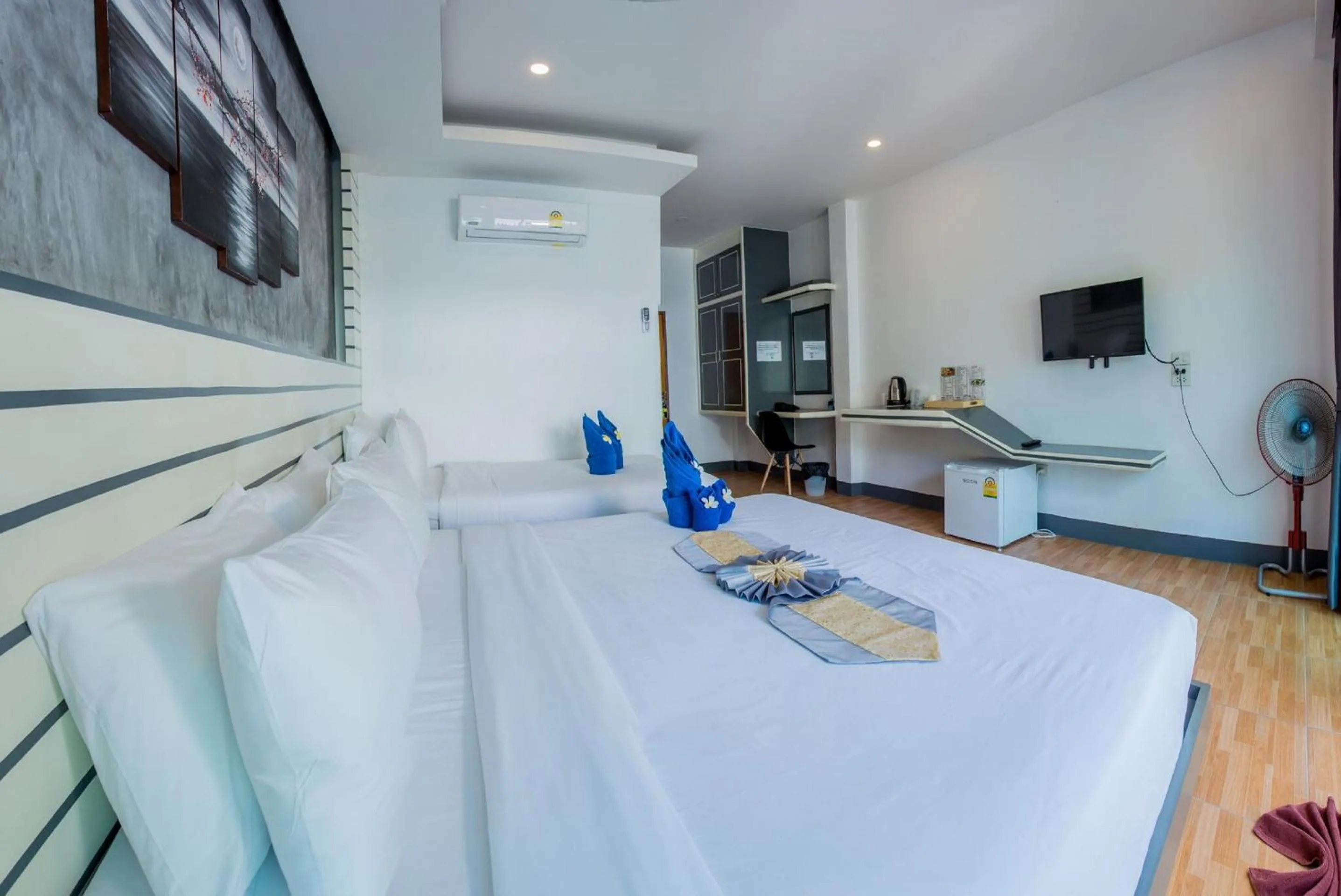 Bed in The Ozo Kohtao