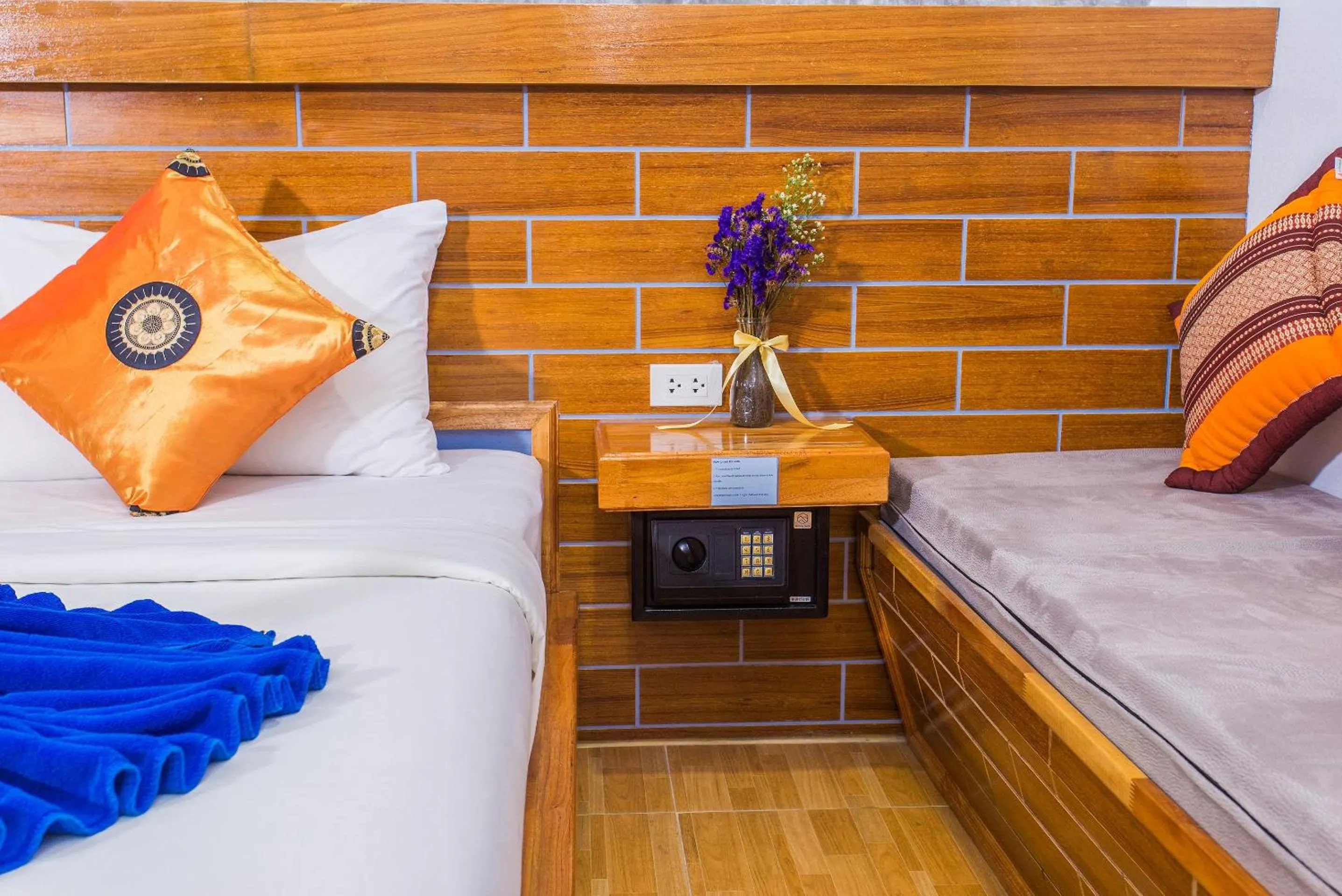 Bed in The Ozo Kohtao