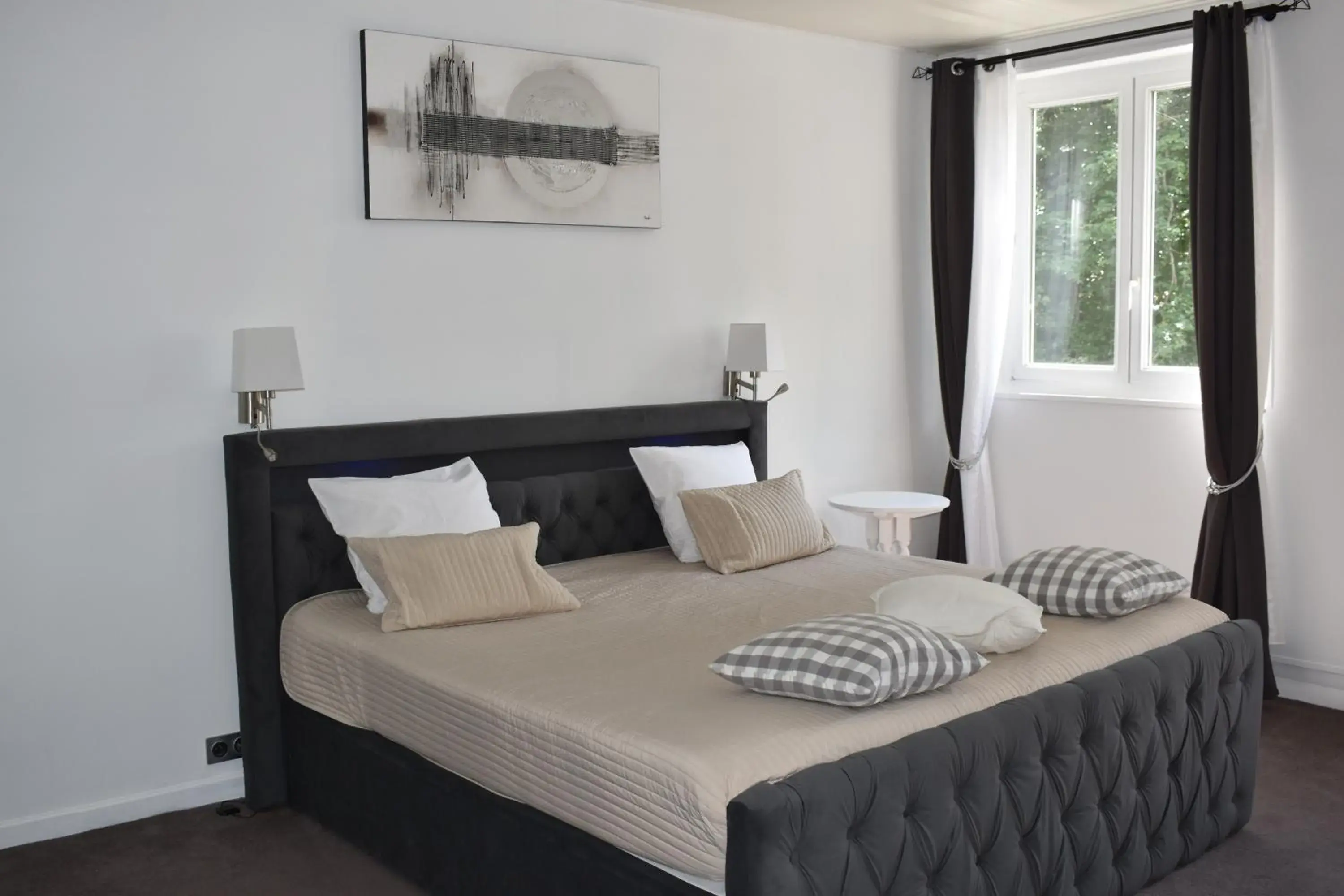 Suite with Spa Bath in Logis Manoir de Fourcy Suite with Spa Bath in Logis Manoir de Fourcy