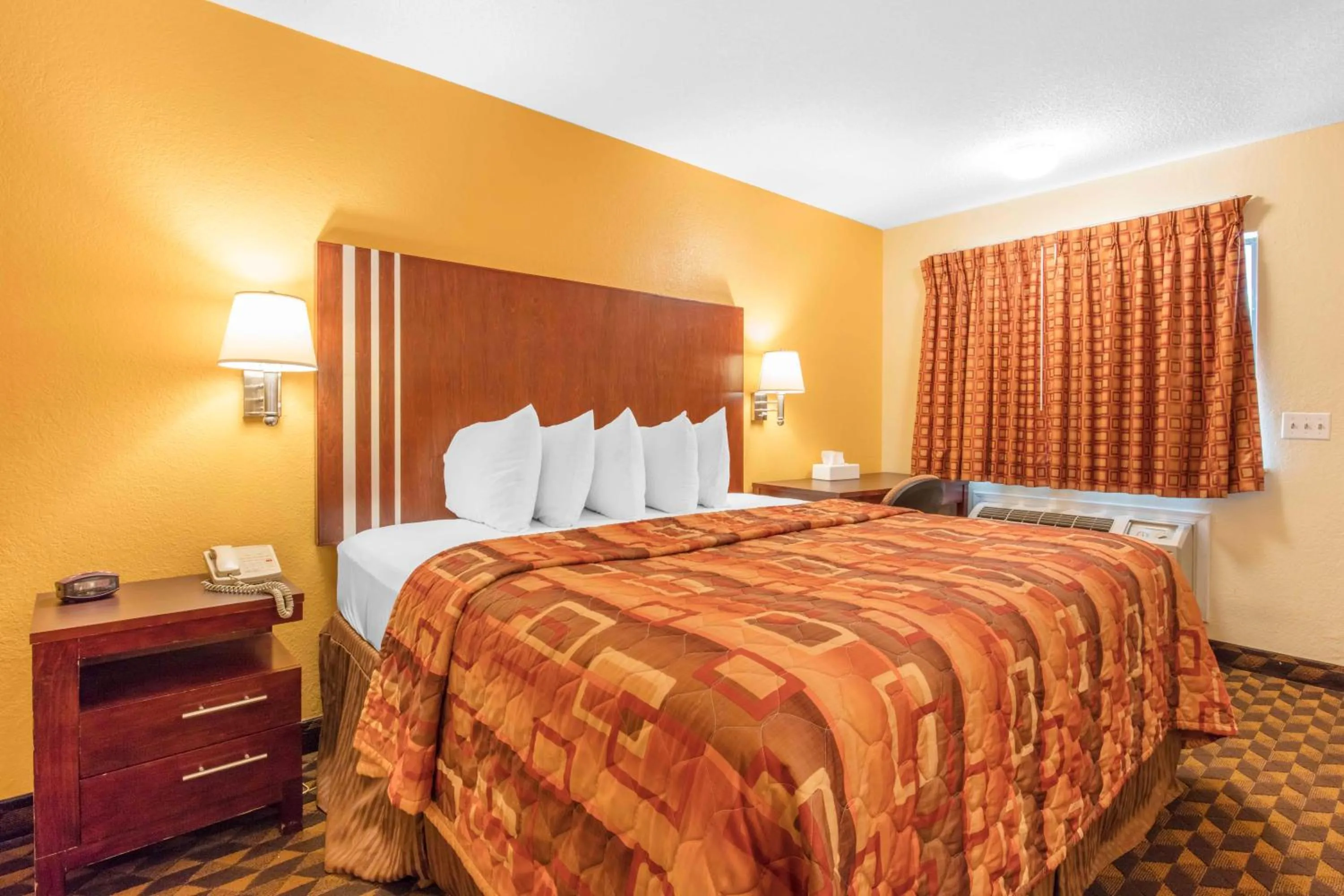 Bedroom, Bed in Motel 6-Little Rock, AR - Airport