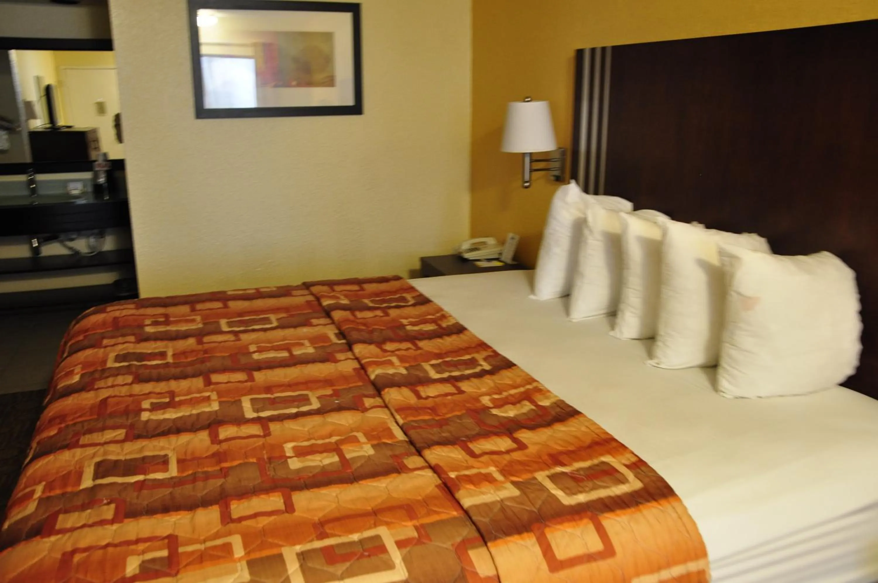 Bed in Motel 6-Little Rock, AR - Airport