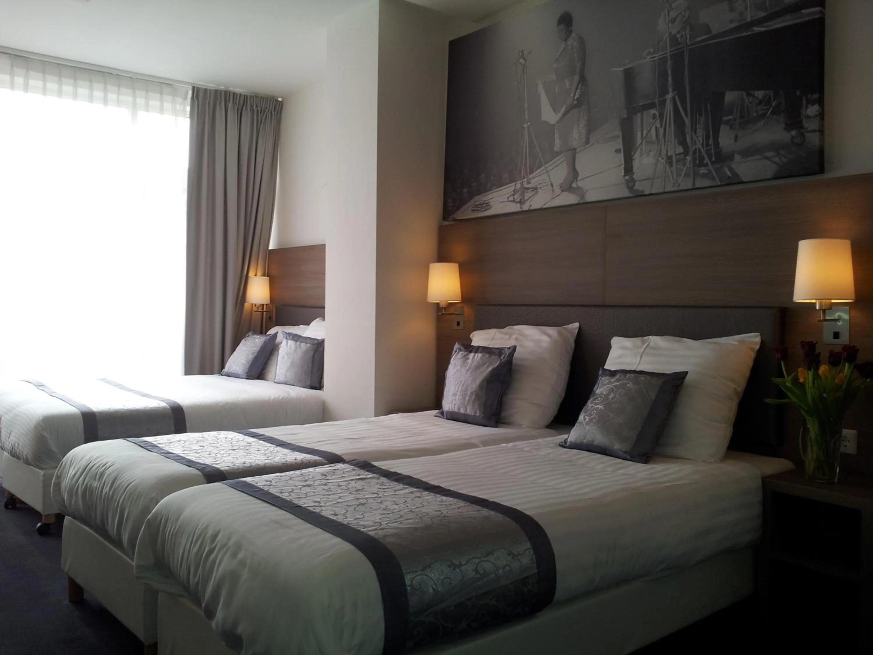 Bed in The Concert Hotel