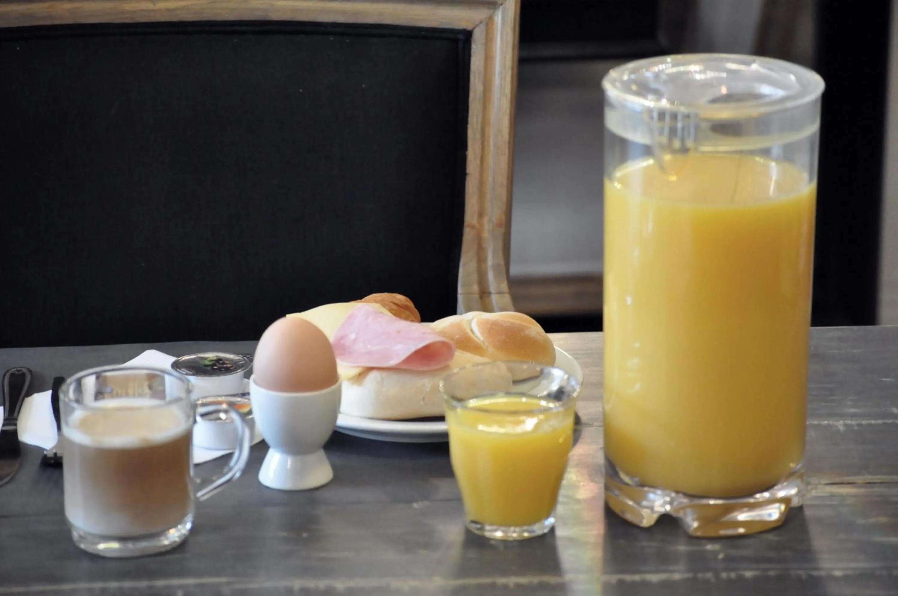 Food and drinks in The Concert Hotel