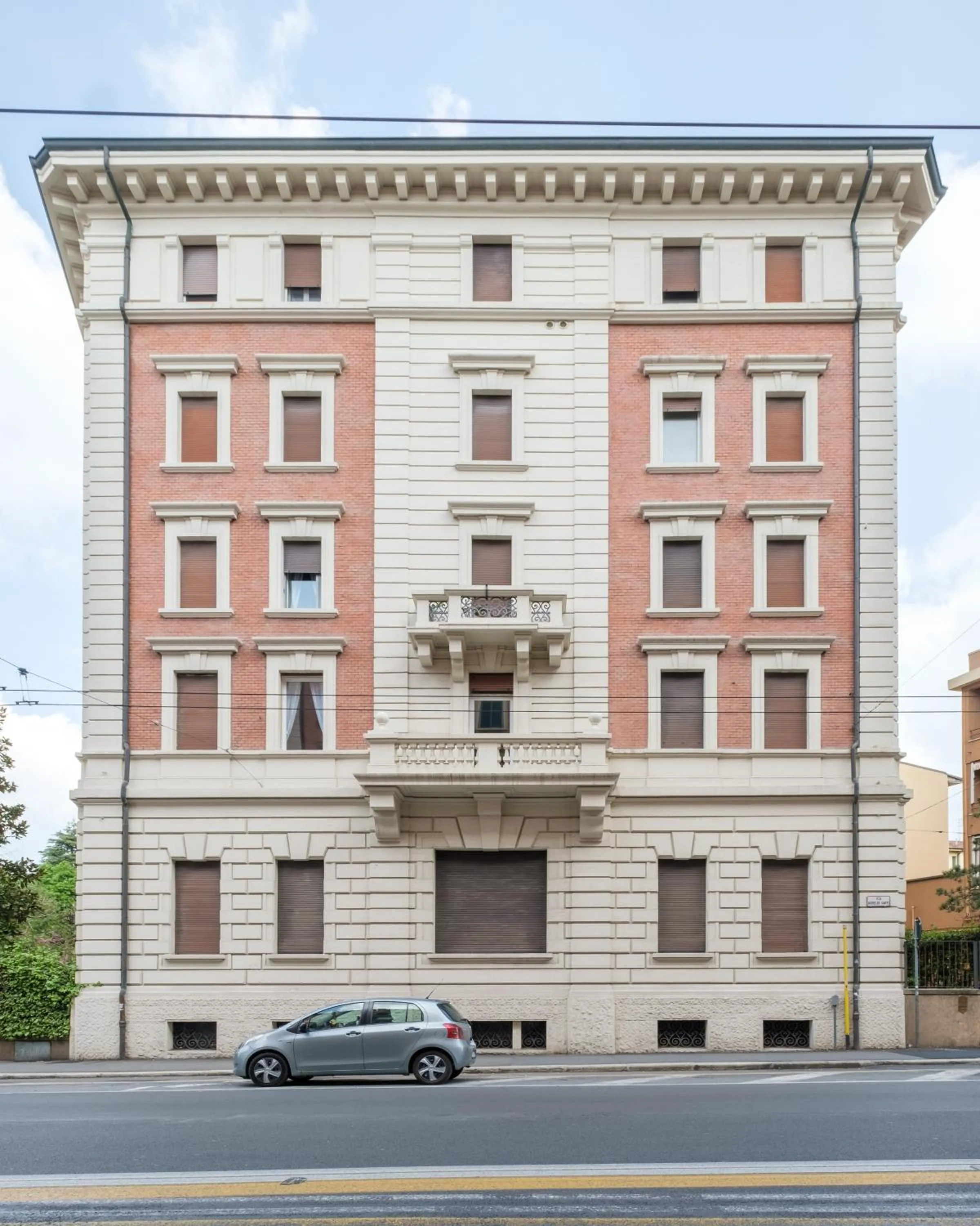 Property building in Tempobiancosuites