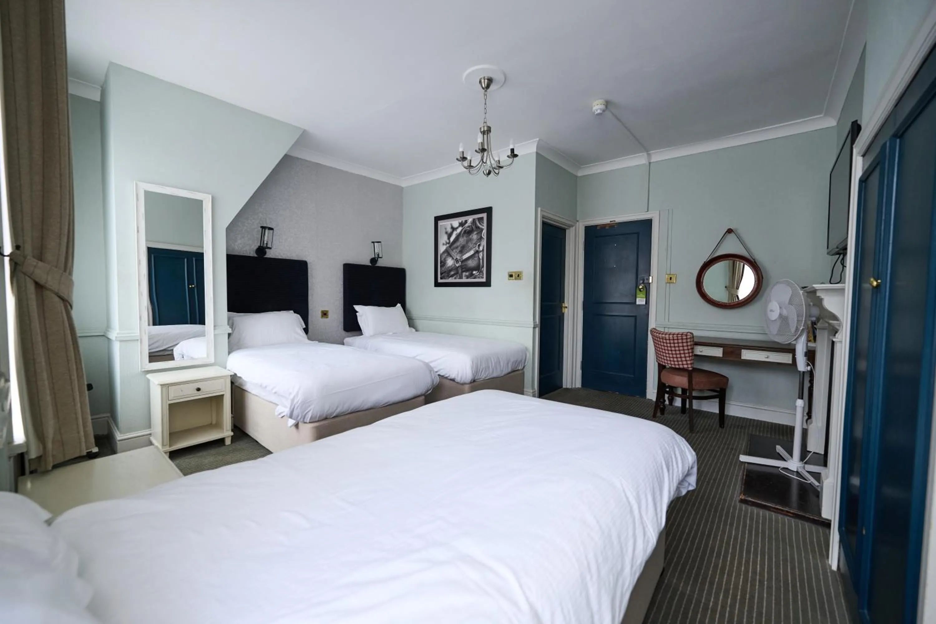 Bedroom, Bed in White Hart, Newmarket by Marston's Inns