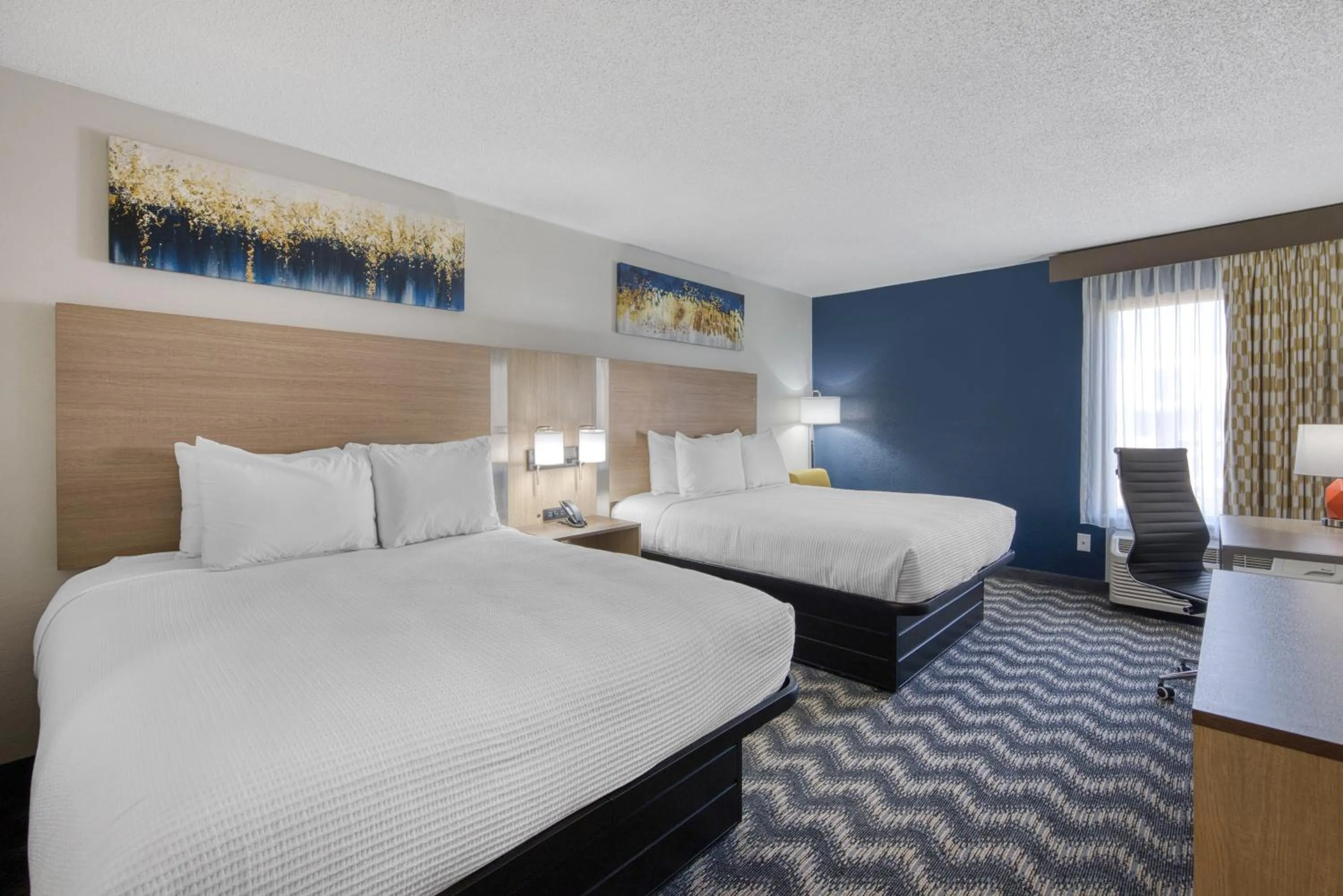 Bedroom, Bed in Best Western Greensboro Coliseum Inn