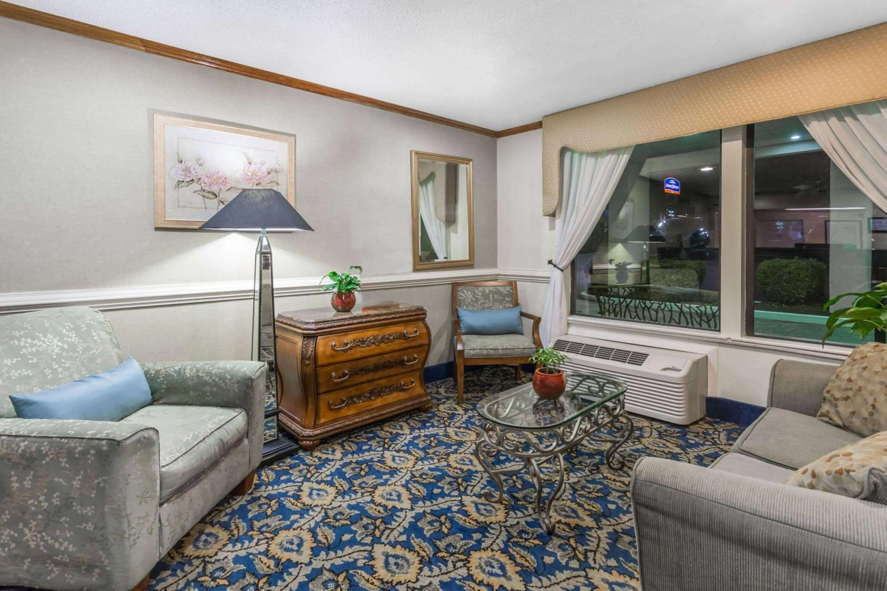 Lobby or reception in Baymont by Wyndham Greensboro/Coliseum