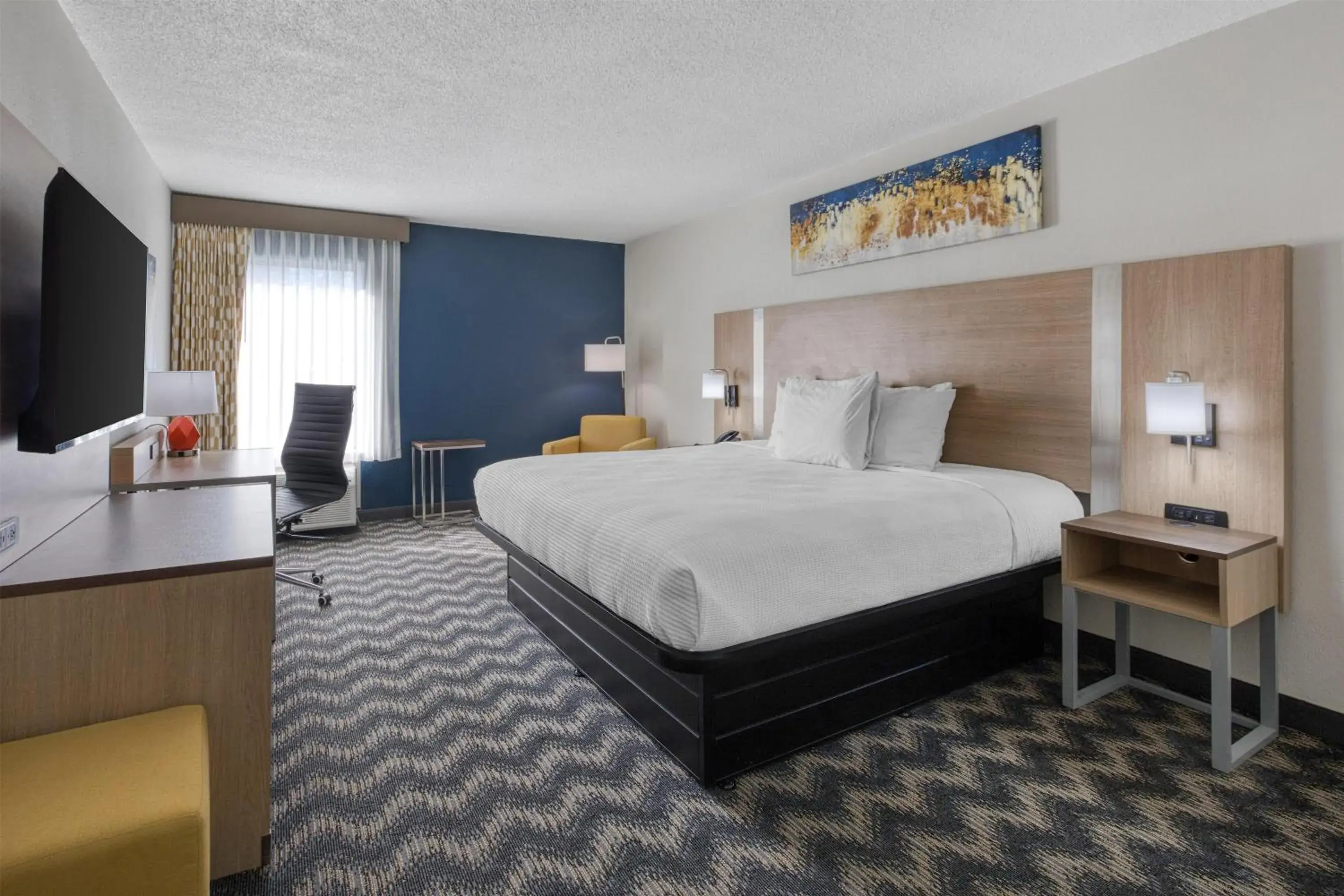 Bedroom, Bed in Best Western Greensboro Coliseum Inn Bedroom, Bed in Best Western Greensboro Coliseum Inn