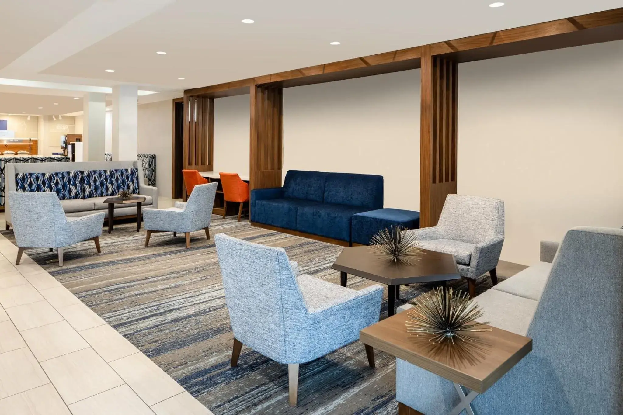 Property building in Holiday Inn Express Vancouver North by IHG Property building in Holiday Inn Express Vancouver North by IHG