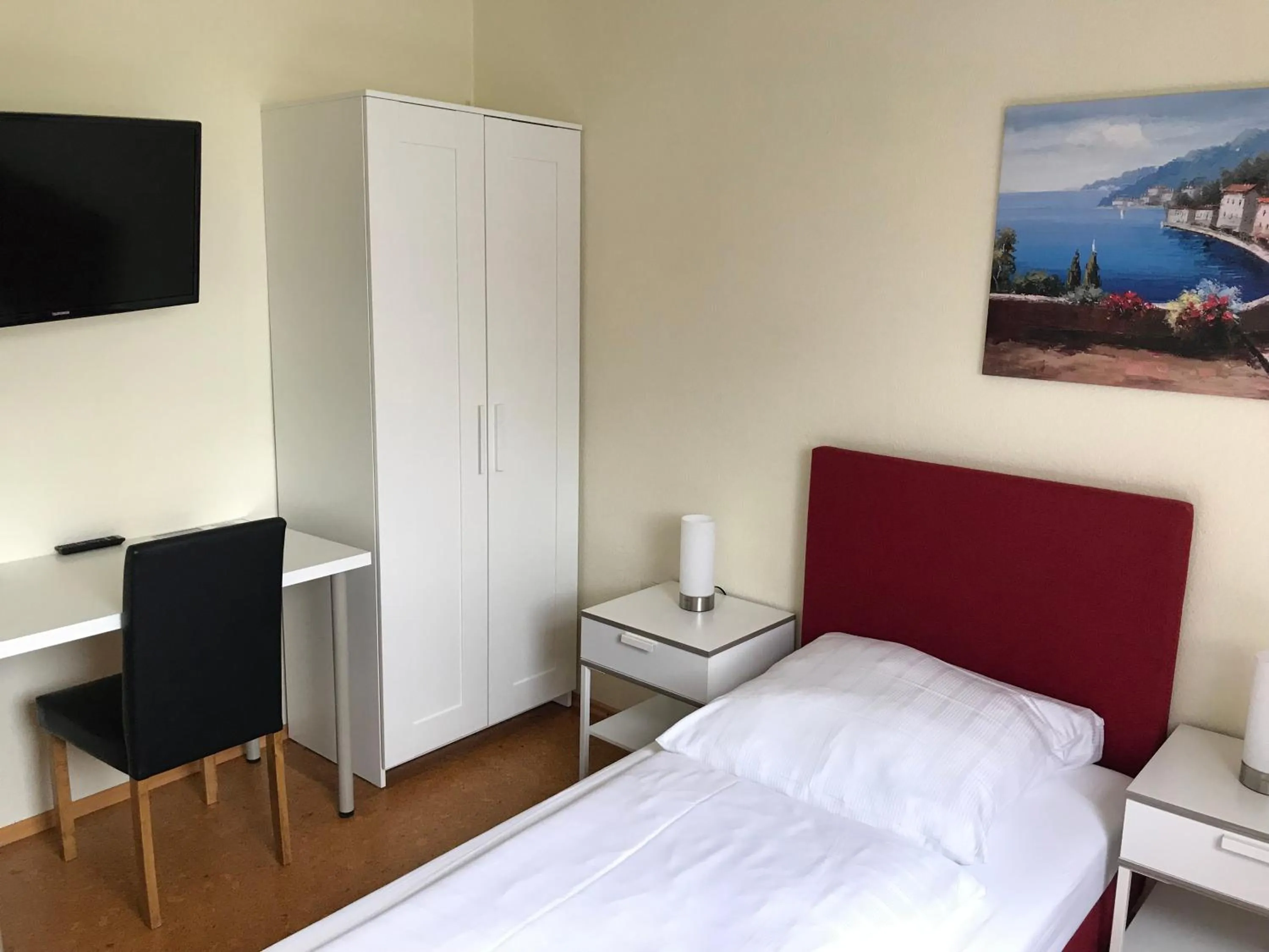 Bed in Hotel Garni Elisabeth