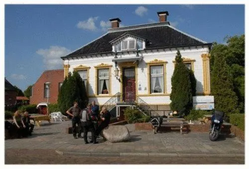 Facade/entrance in Hostel Herberg de Esborg Scheemda