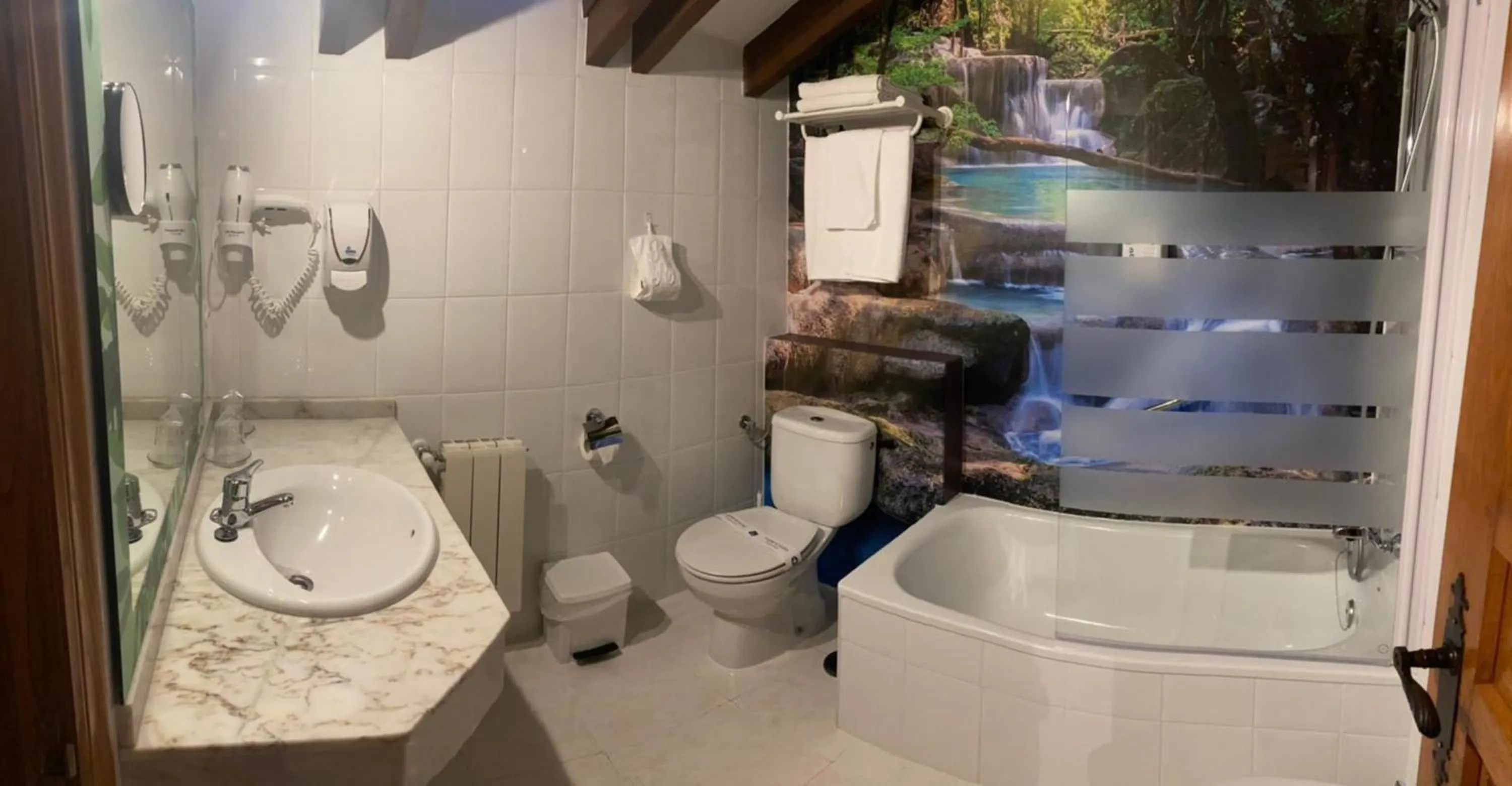 Bathroom in Posada Araceli