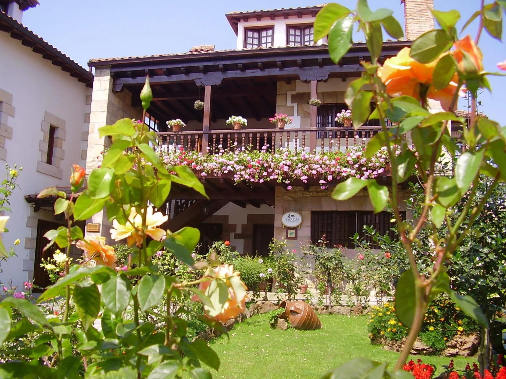 Facade/entrance in Posada Araceli