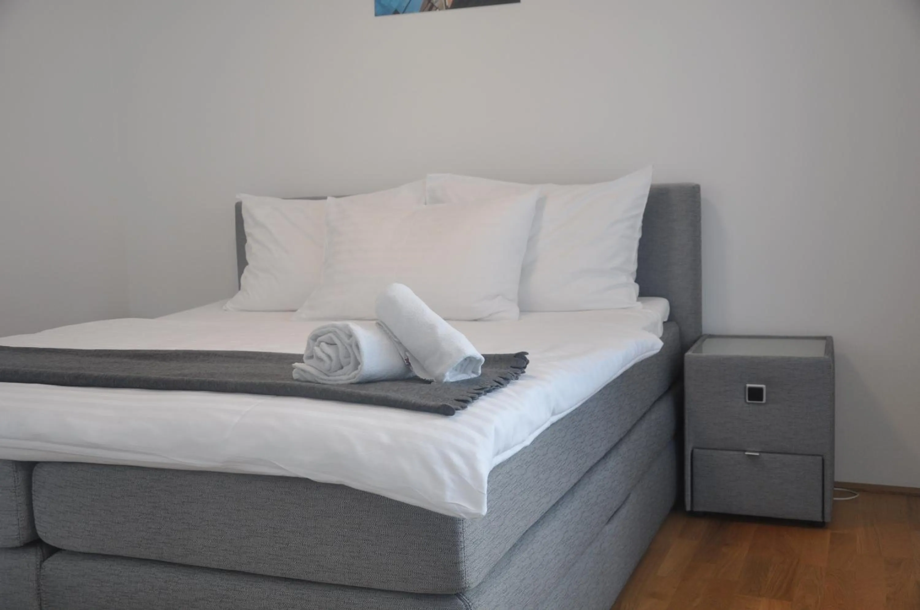Bed in 4 Beds and More Vienna Apartments - Contactless check-in