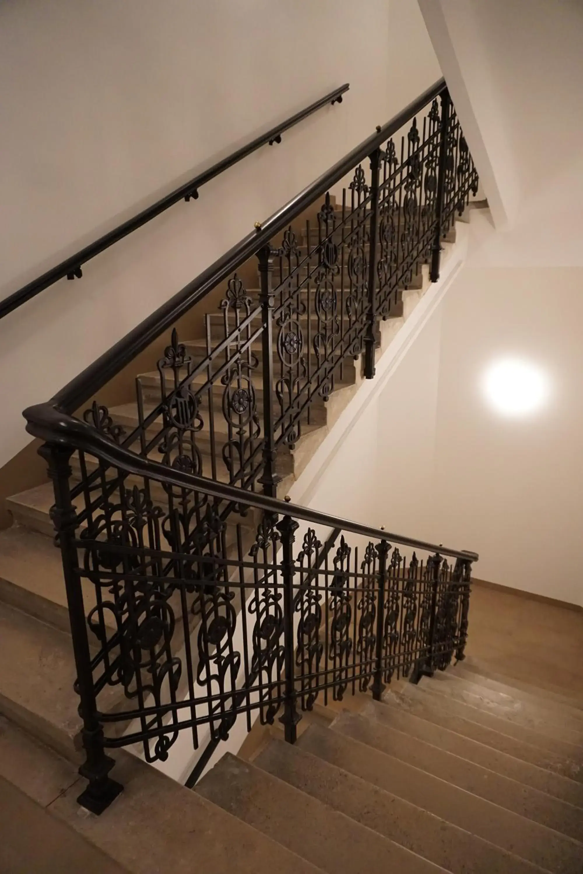 Property building in 4 Beds and More Vienna Apartments - Contactless check-in Property building in 4 Beds and More Vienna Apartments - Contactless check-in