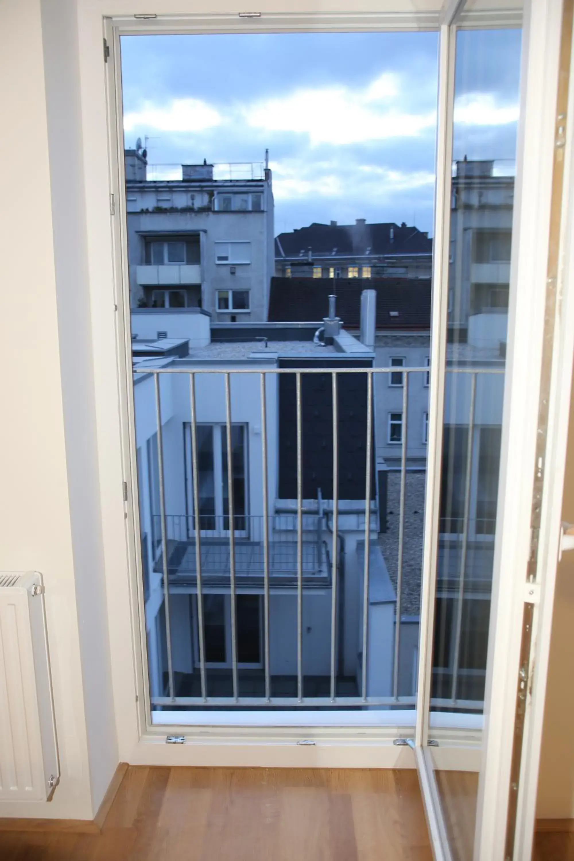 Property building in 4 Beds and More Vienna Apartments - Contactless check-in Property building in 4 Beds and More Vienna Apartments - Contactless check-in