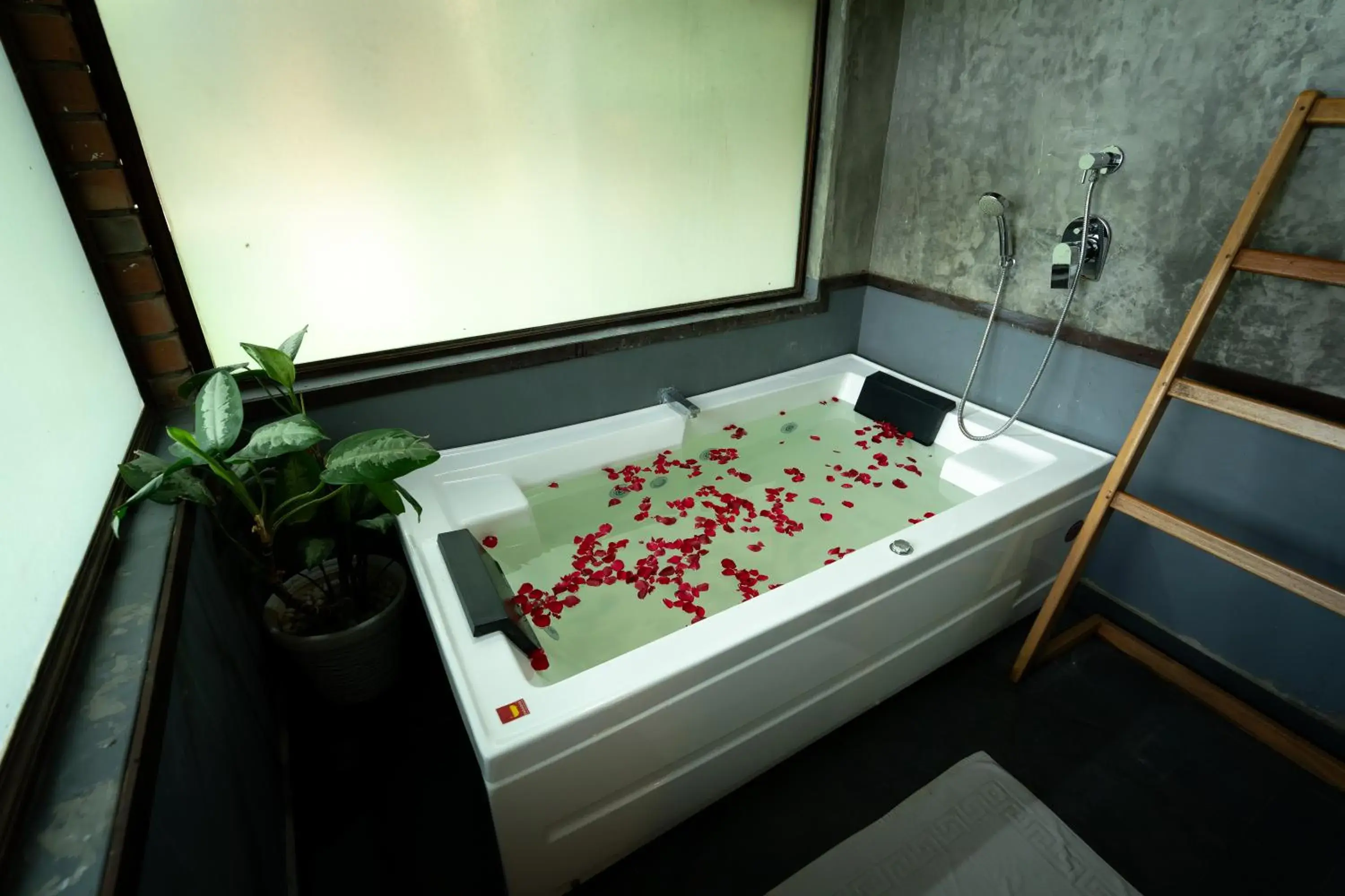 Bathroom in Raindrops Resorts Wayanad Bathroom in Raindrops Resorts Wayanad