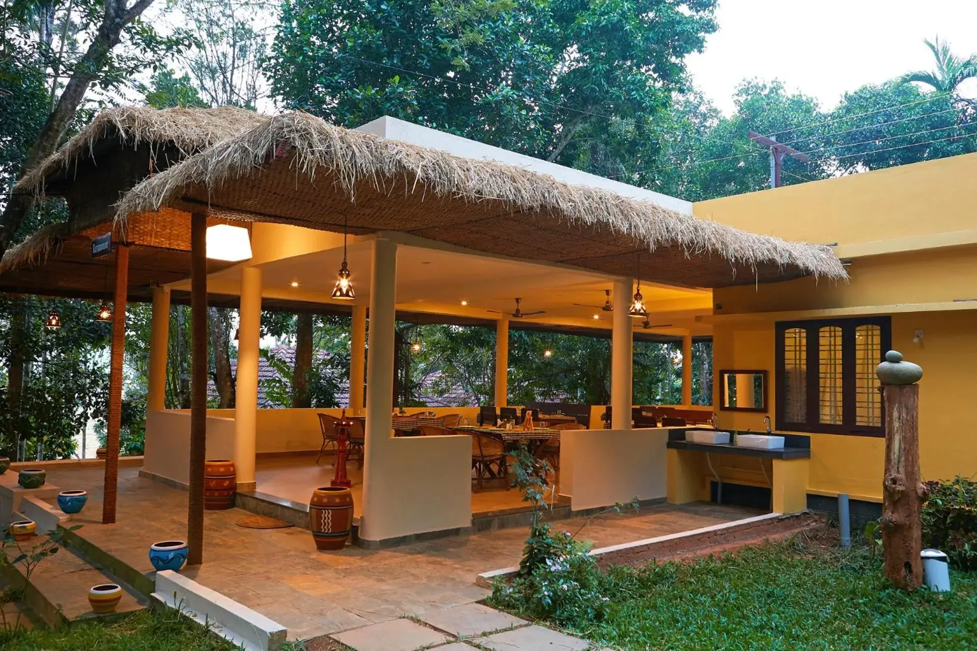 Restaurant/places to eat in Raindrops Resorts Wayanad Restaurant/places to eat in Raindrops Resorts Wayanad