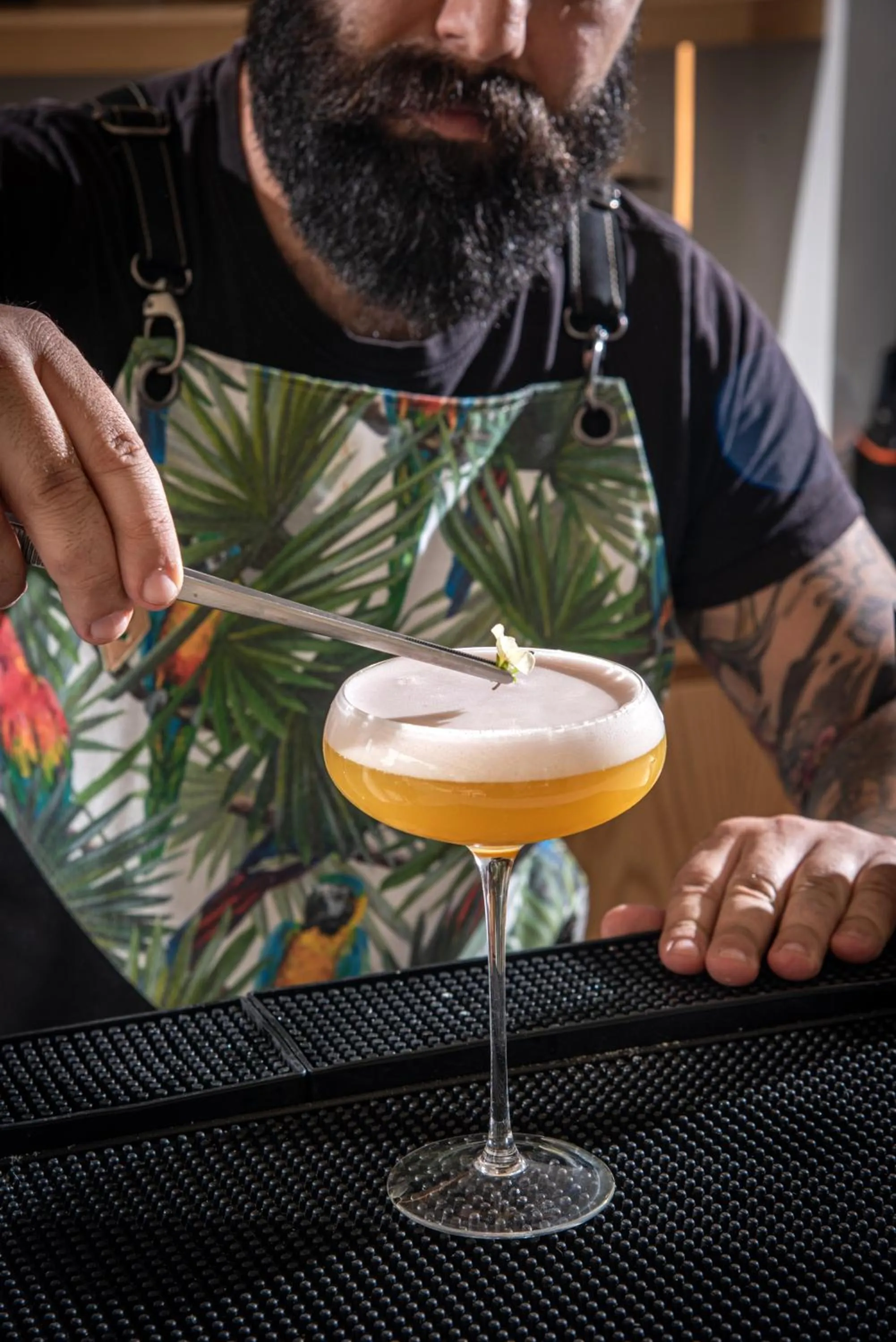 Lounge or bar in Mary Hotel & Mary Royal Suites