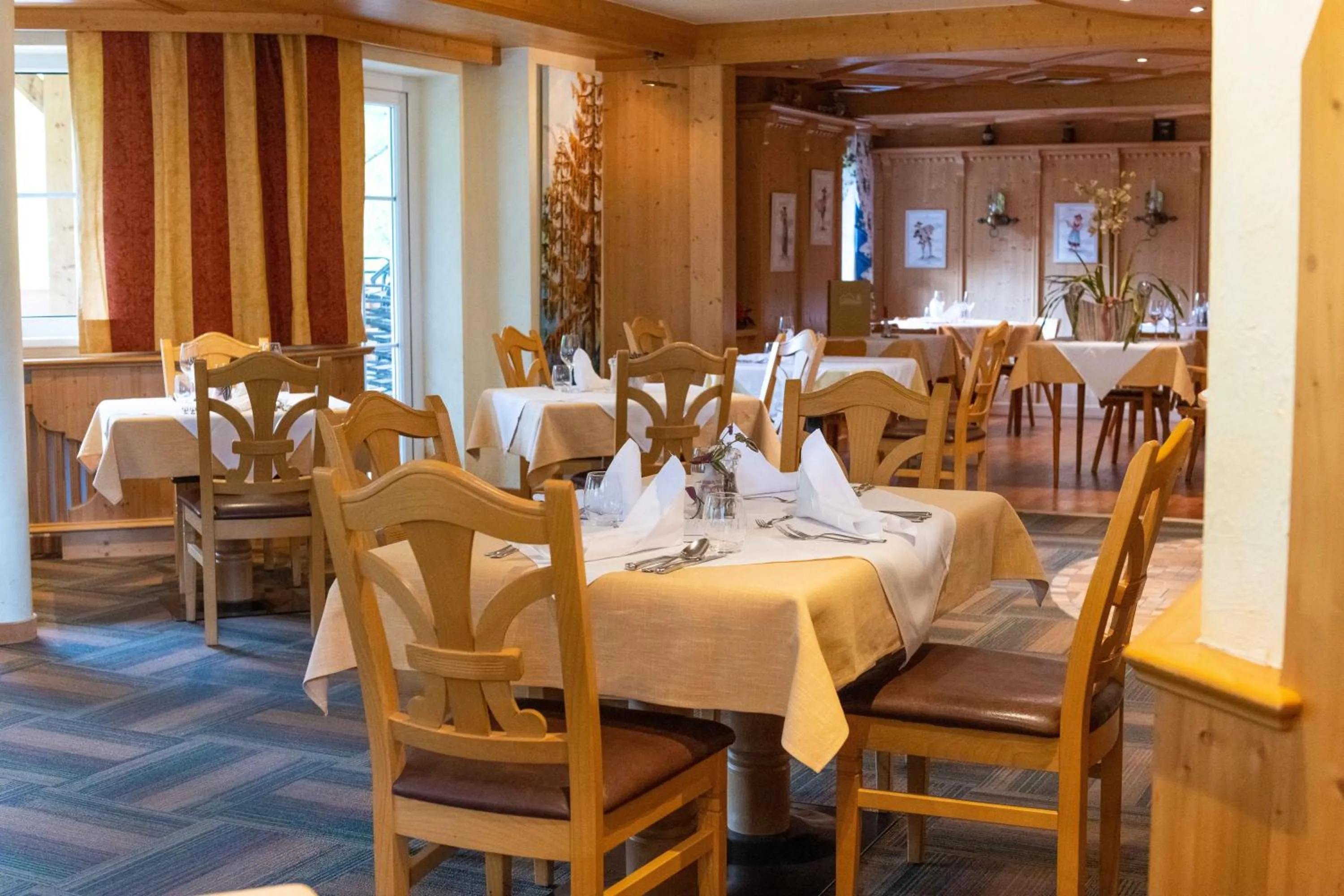 Restaurant/places to eat in Alpin Panoramahotel Lärchenhof