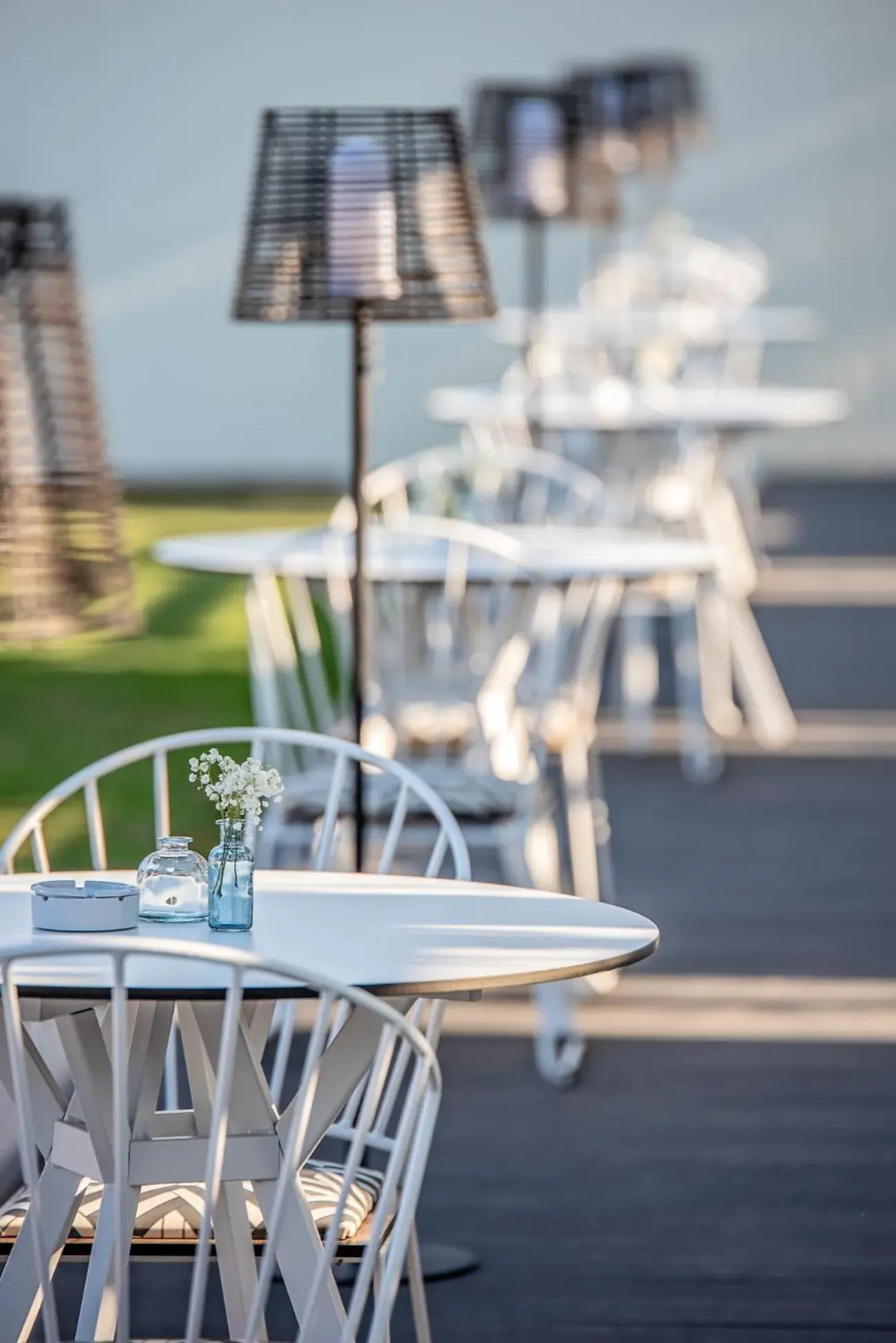 Restaurant/places to eat in Mythic Summer Hotel Restaurant/places to eat in Mythic Summer Hotel