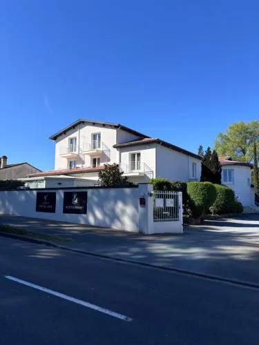 Les Criquets Hôtel & Spa