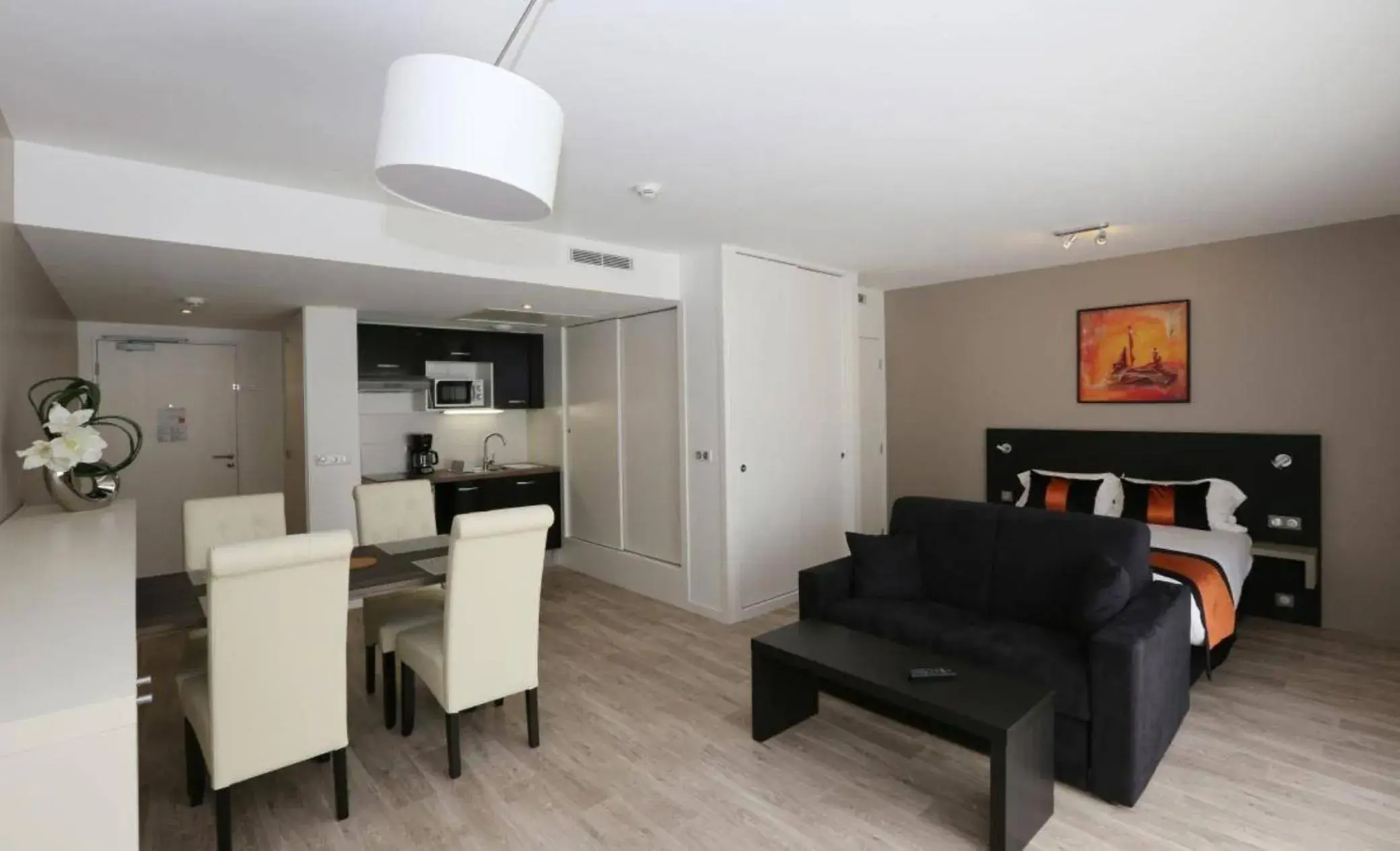 View (from property/room), Bed in Les Criquets Hôtel & Spa View (from property/room), Bed in Les Criquets Hôtel & Spa