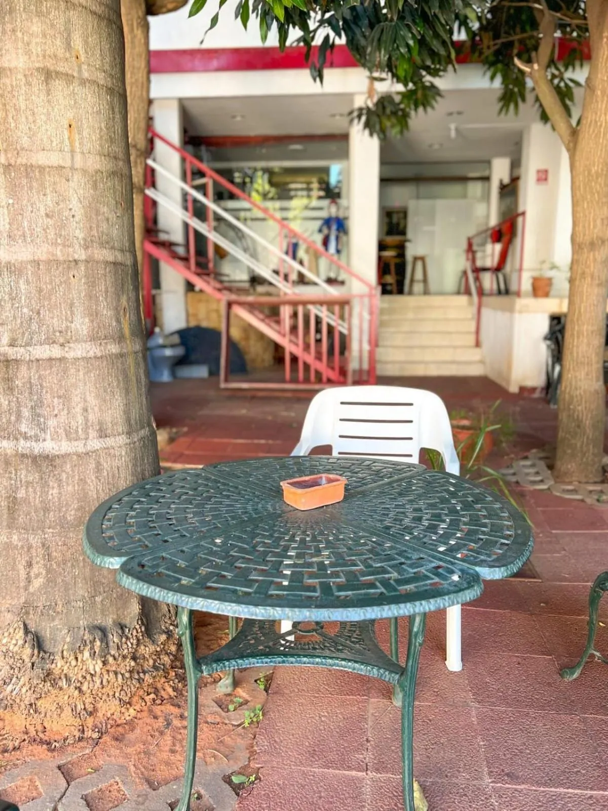 Patio in ApartHotel Maison Suisse