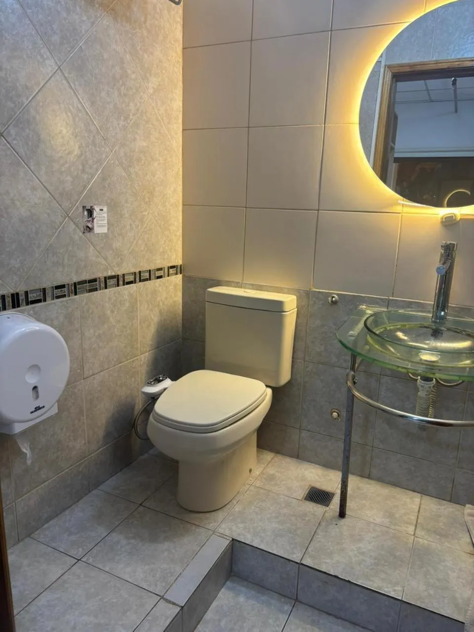 Shower in Aparthotel Maison Suisse