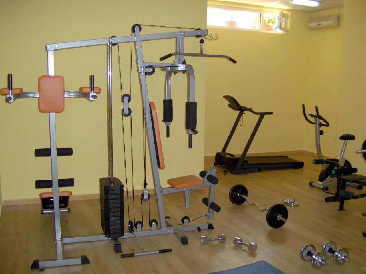 Fitness centre/facilities in Joya Park Hotel