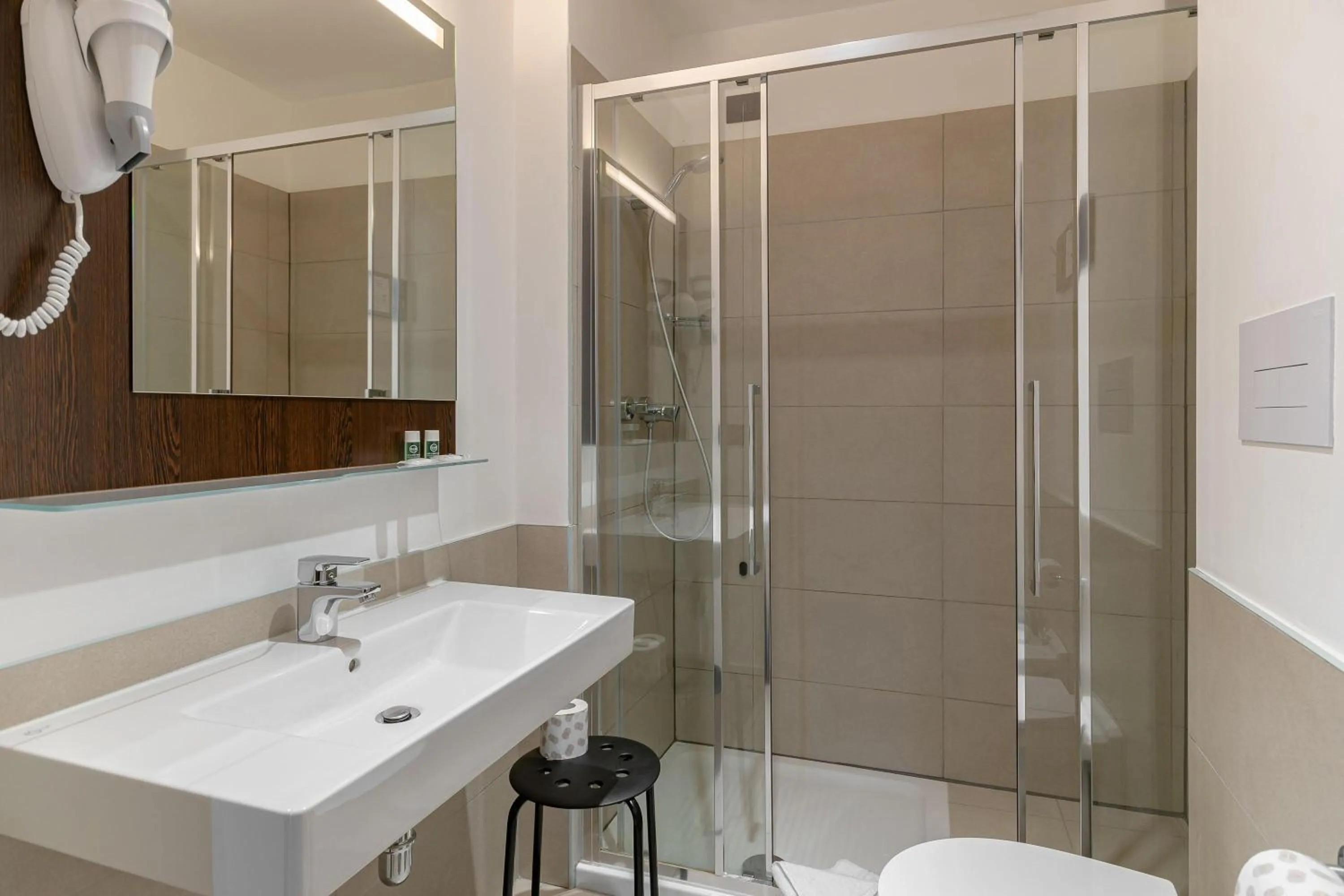 Photo of the whole room in B&B Hotel Treviso