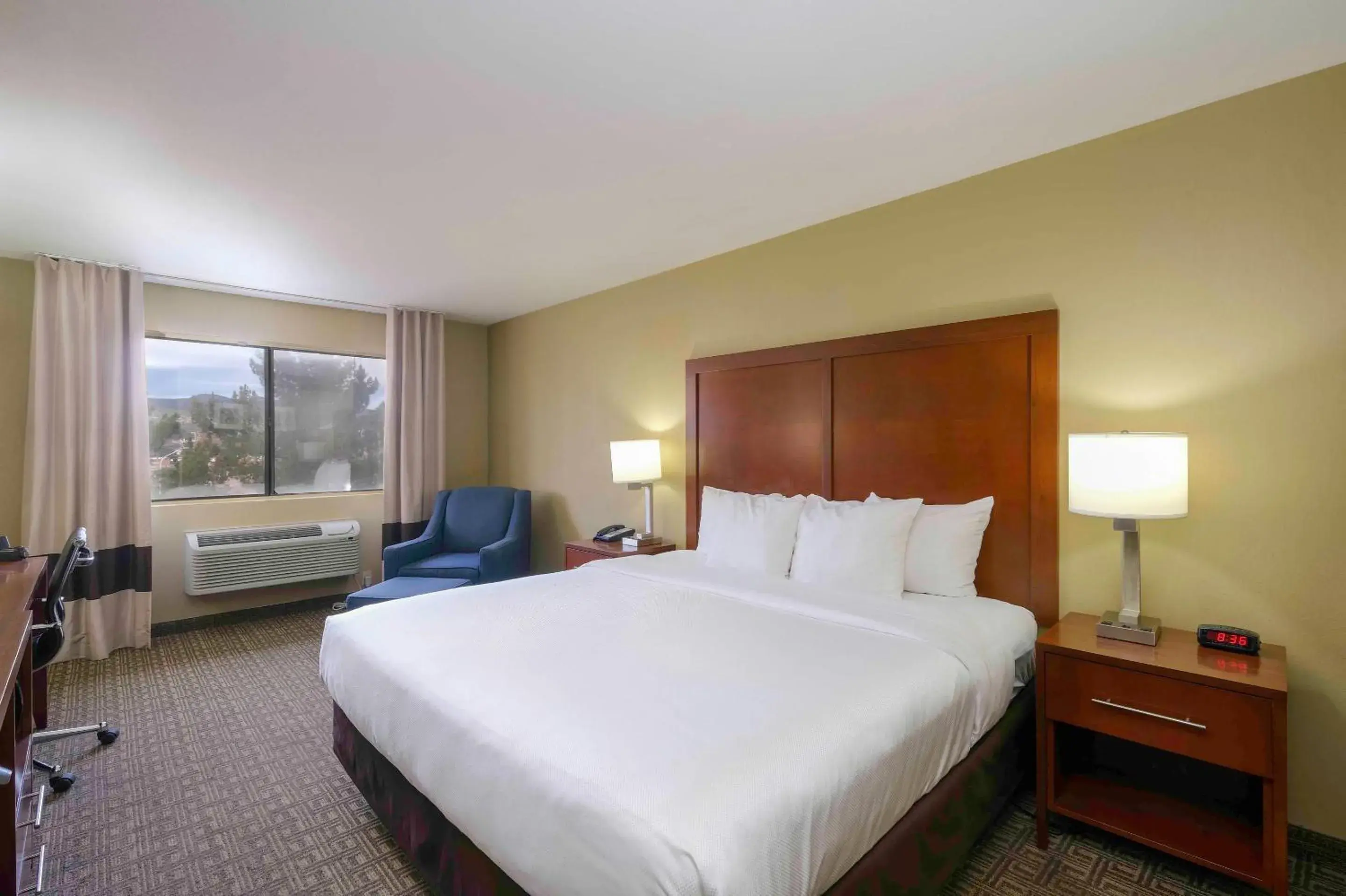 Bedroom, Bed in Comfort Inn Near Gila National Forest Bedroom, Bed in Comfort Inn Near Gila National Forest